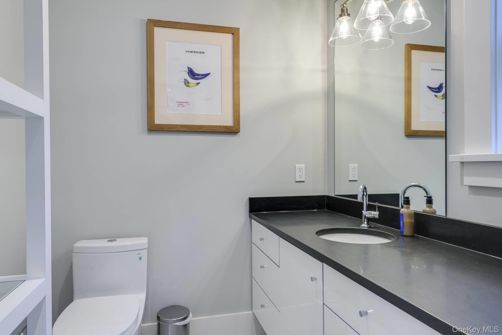 162 Whites Lane, Southampton, NY 11968