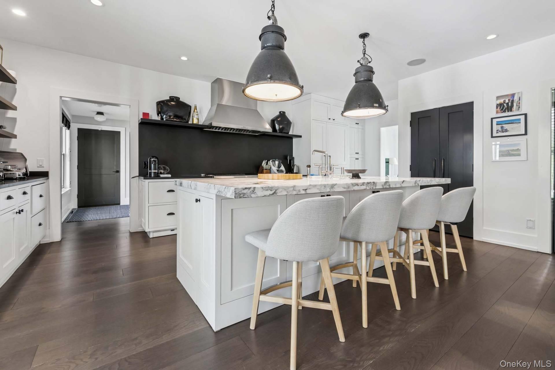 162 Whites Lane, Southampton, NY 11968