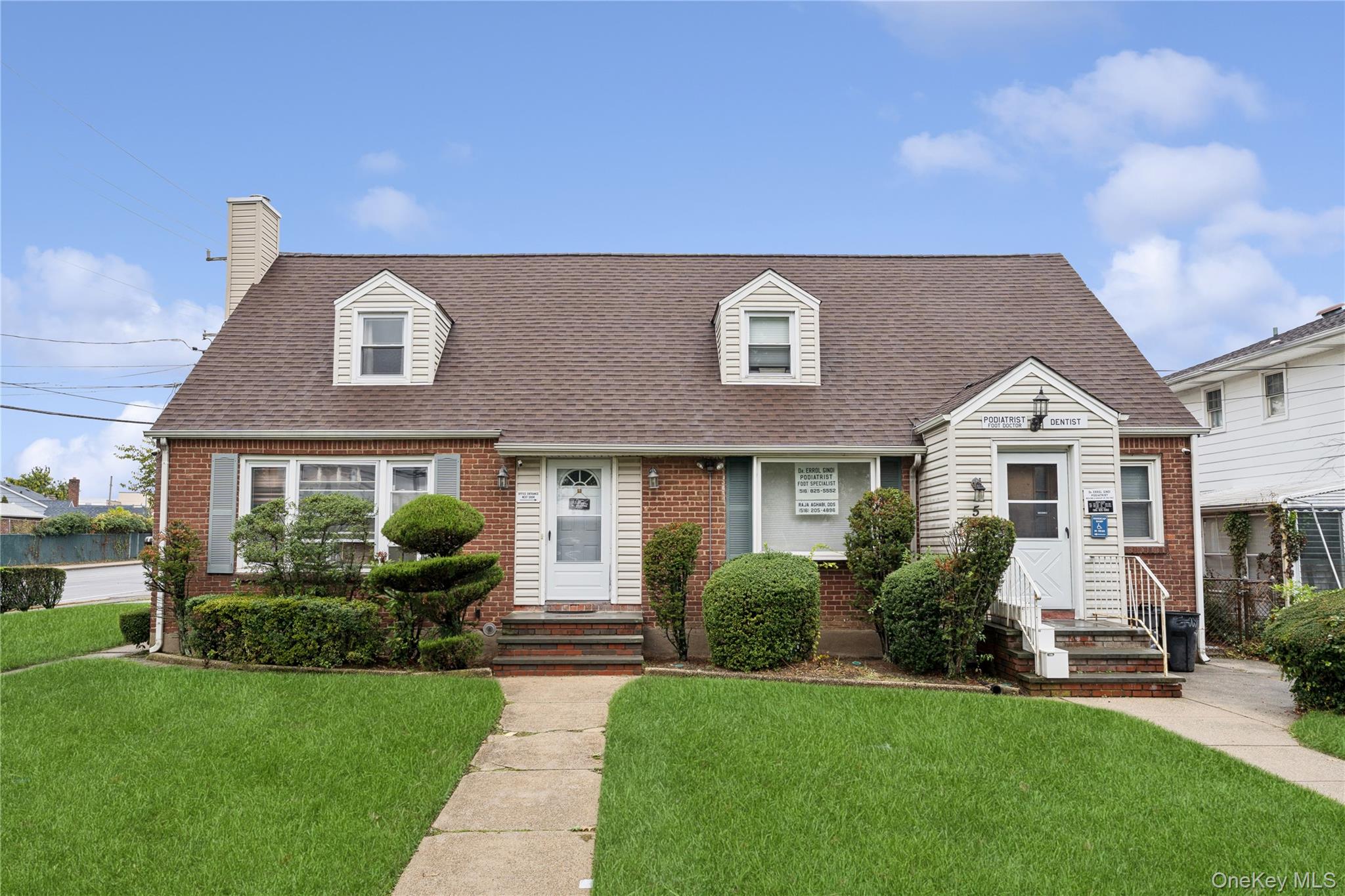 5 Seaton Gate, Valley Stream, NY 11580