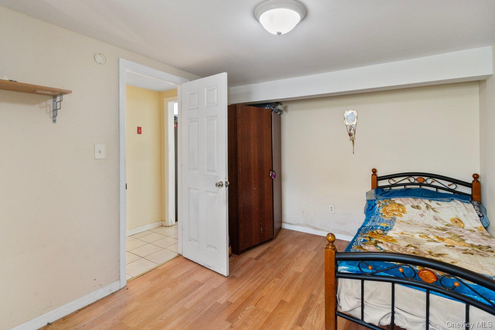 39 Brooklyn Avenue, Wyandanch, NY 11798