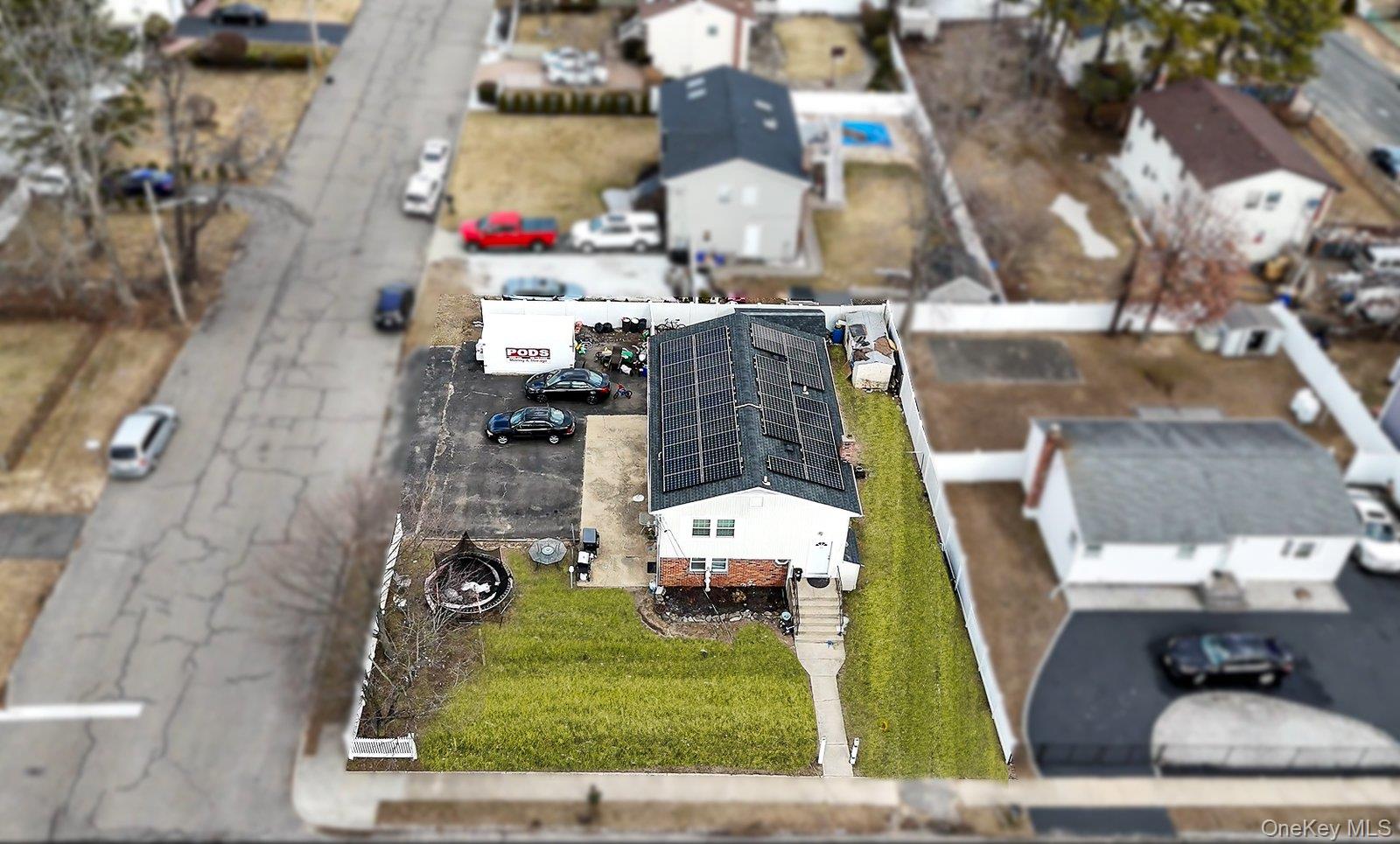 39 Brooklyn Avenue, Wyandanch, NY 11798