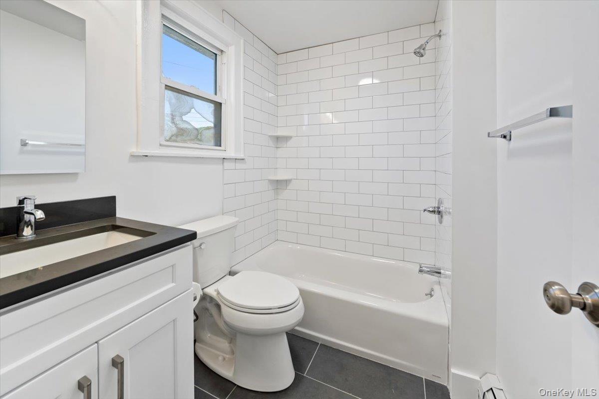 60 Leroy Avenue # 2, Valhalla, NY 10595