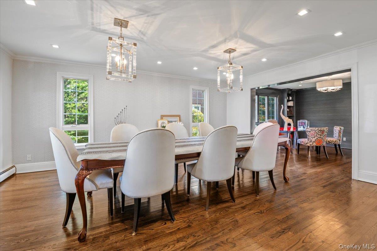 375 Broadway, Lawrence, NY 11559