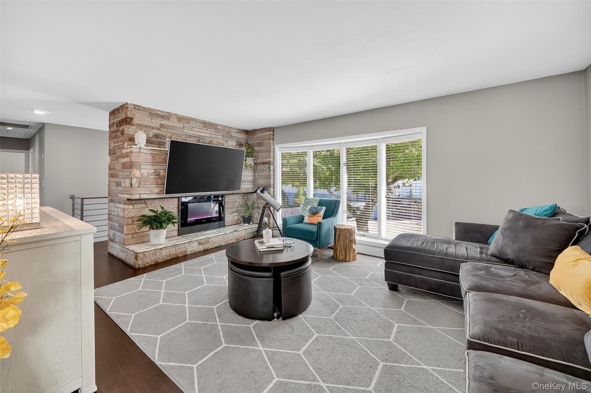 101 Curtis Lane, Yonkers, NY 10710