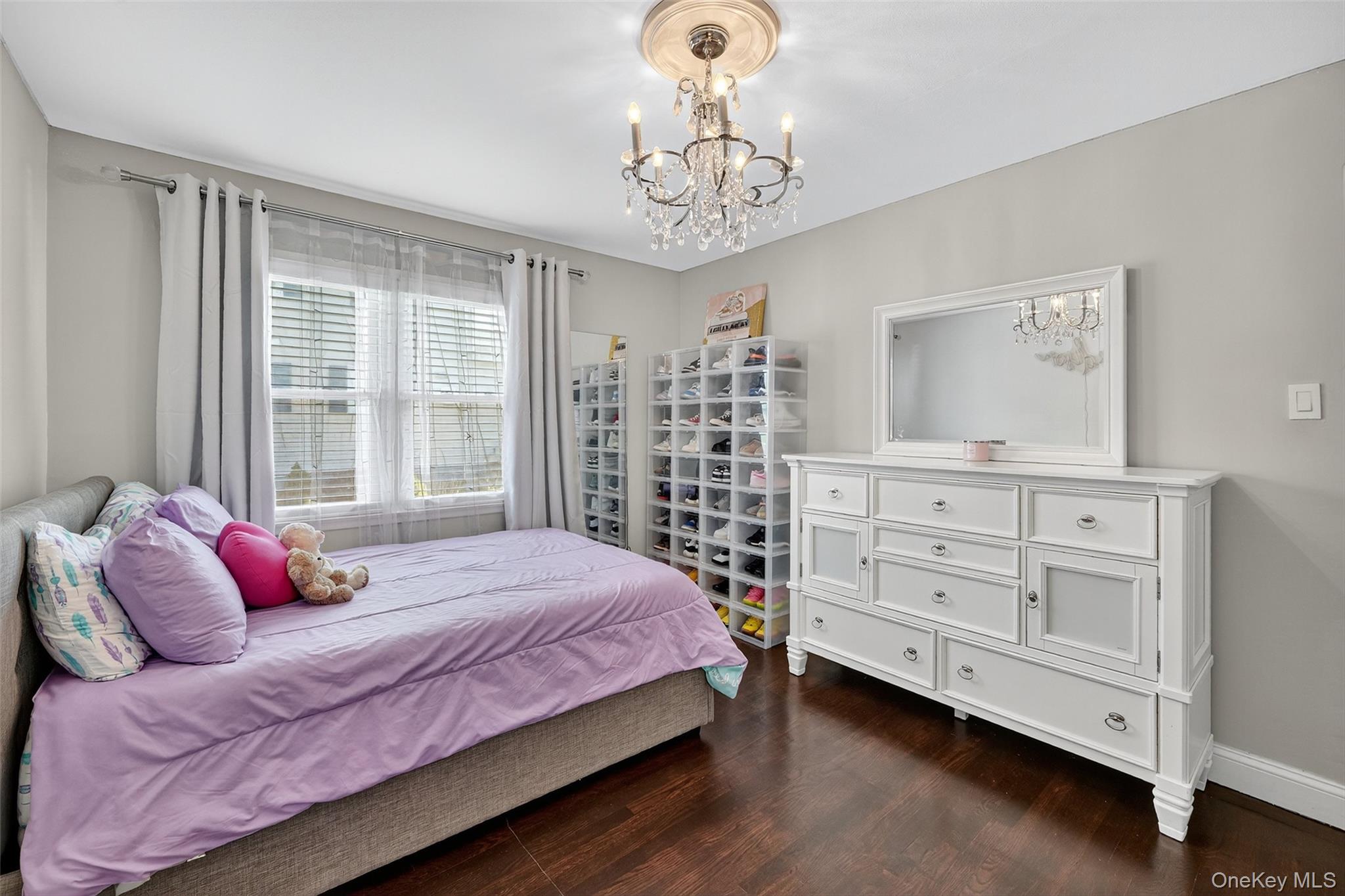 101 Curtis Lane, Yonkers, NY 10710