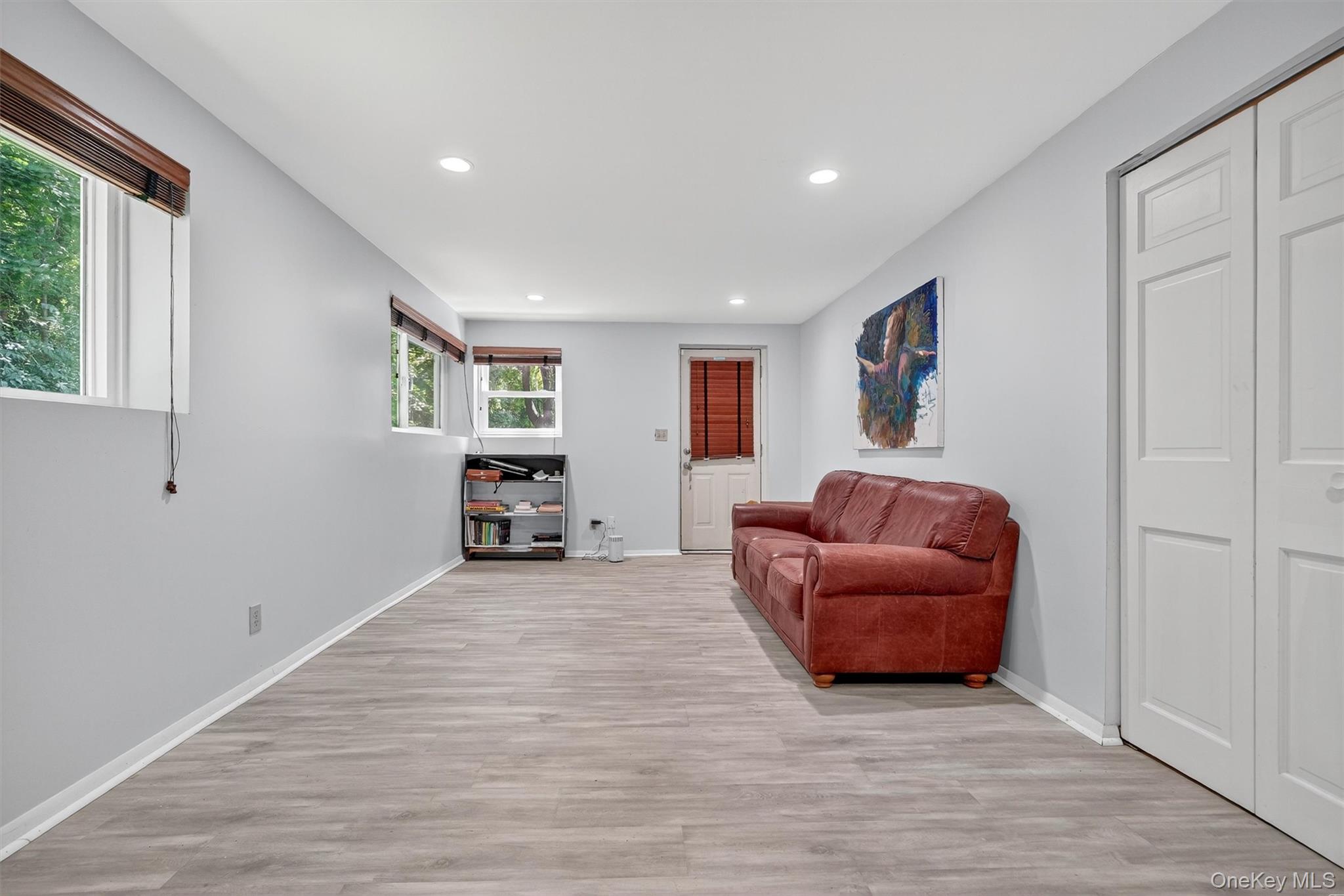 6 Leawood Drive, Briarcliff Manor, NY 10562