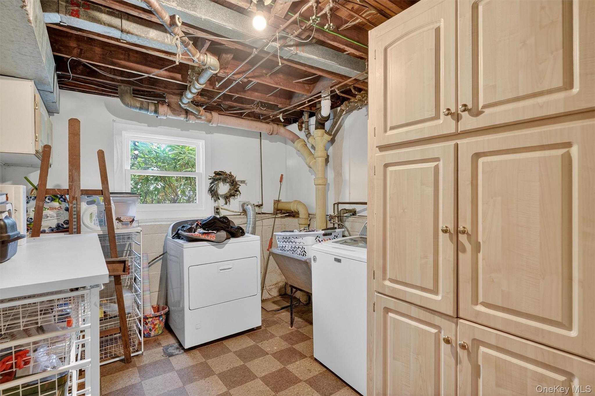 6 Leawood Drive, Briarcliff Manor, NY 10562