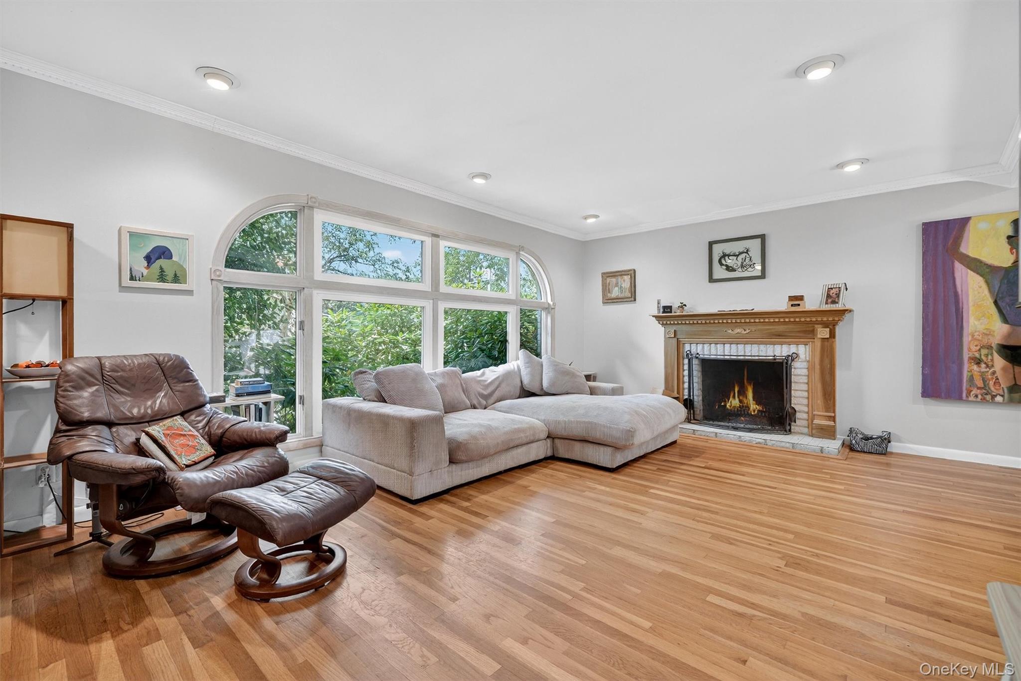 6 Leawood Drive, Briarcliff Manor, NY 10562