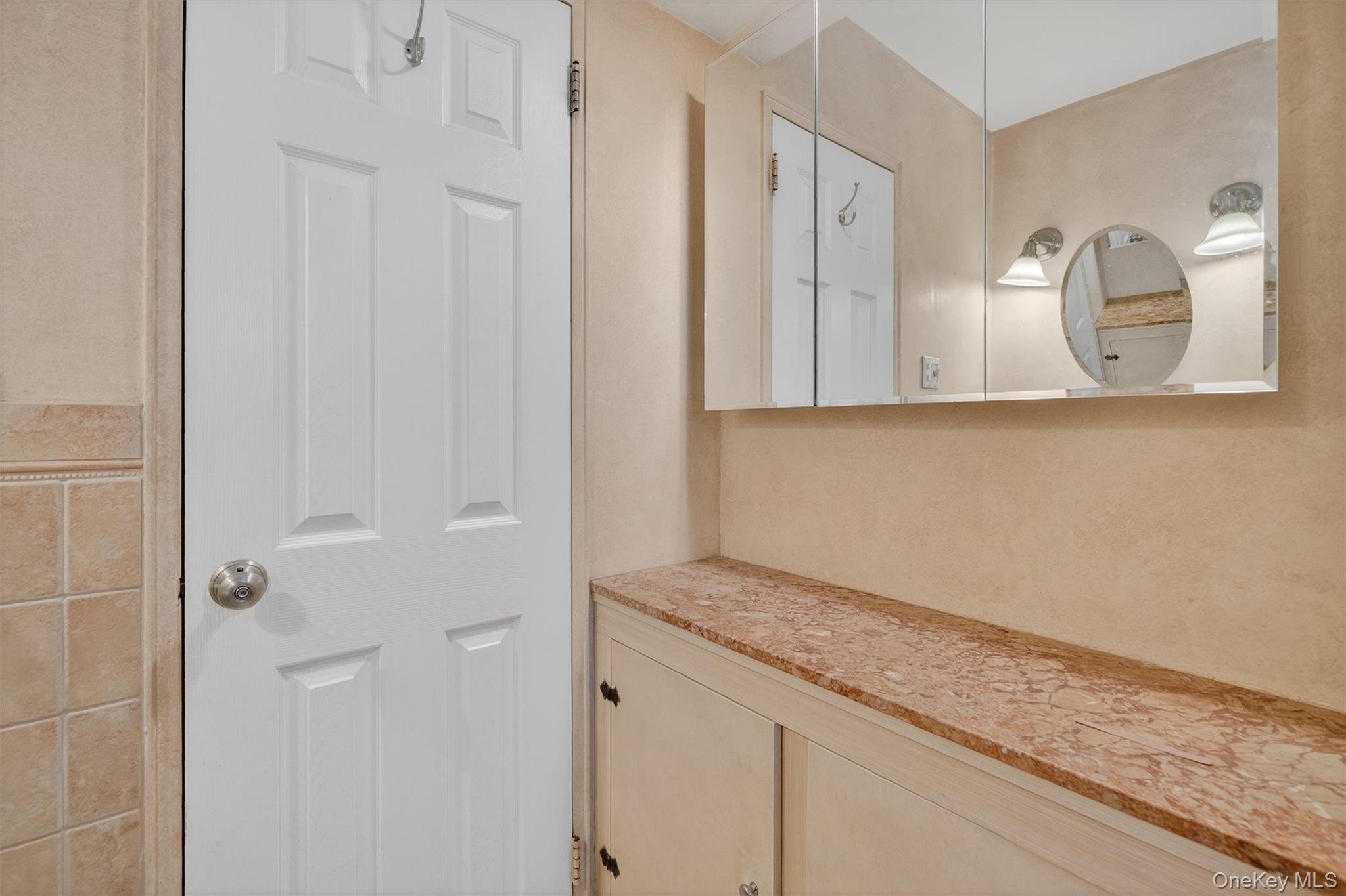 6 Leawood Drive, Briarcliff Manor, NY 10562