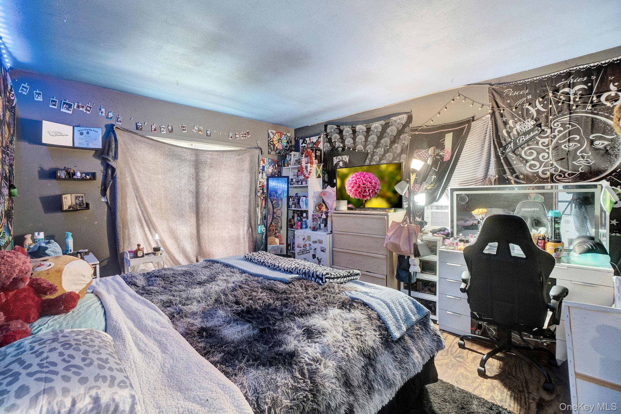 82 Grandview Drive, Shirley, NY 11967