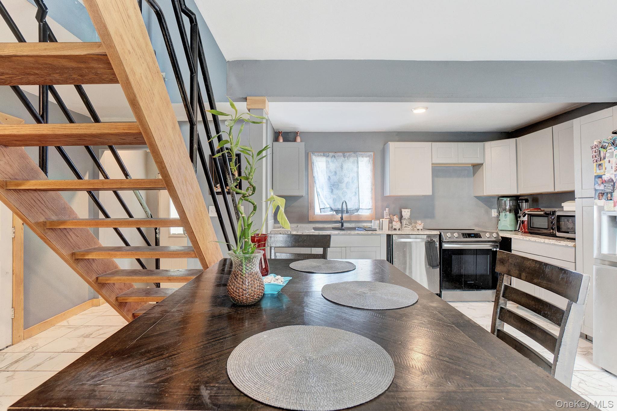 82 Grandview Drive, Shirley, NY 11967