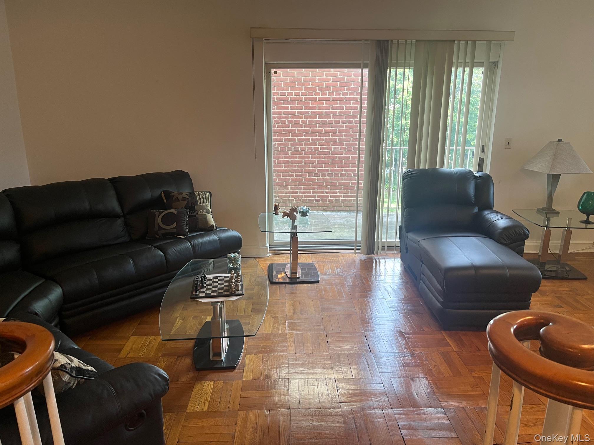 230 Central Avenue # 3J, Lawrence, NY 11559