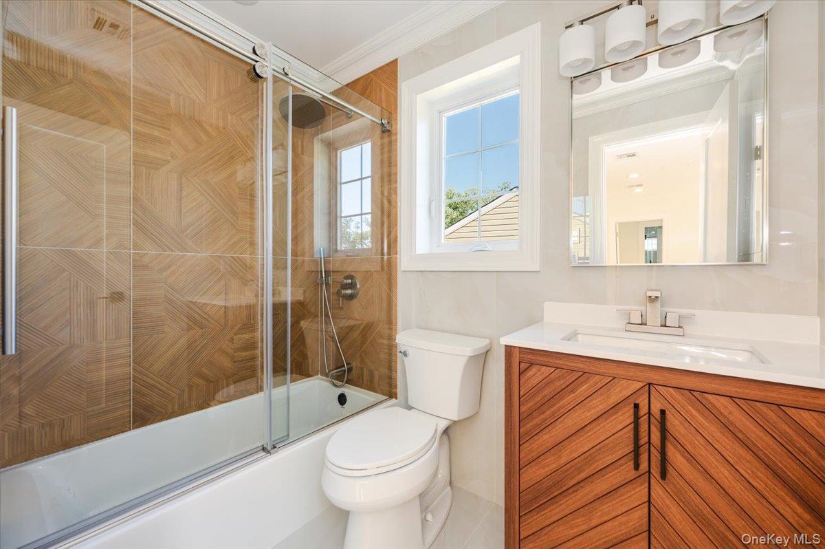 114 Emily Ave, Elmont, NY 11003