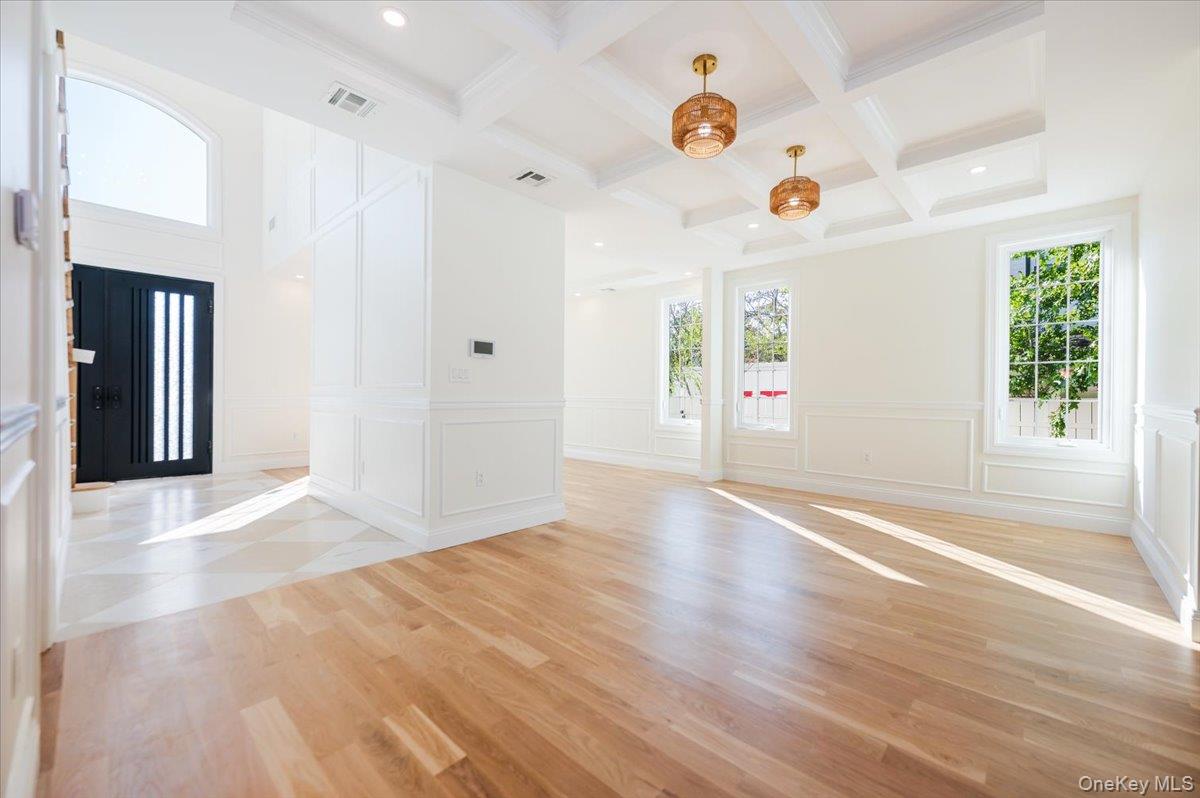 114 Emily Ave, Elmont, NY 11003