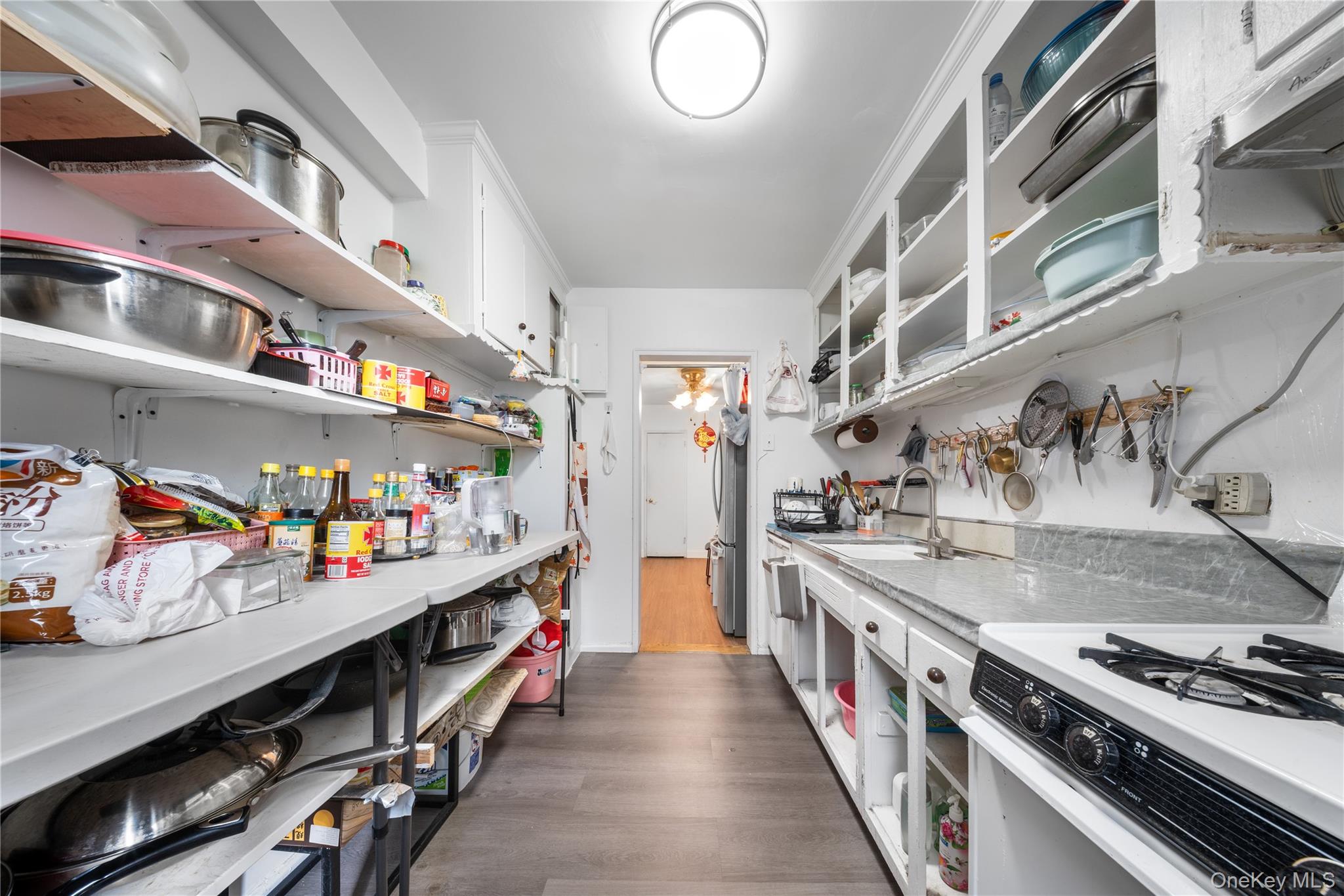 22424 Union Turnpike # 1H, Oakland Gardens, NY 11364