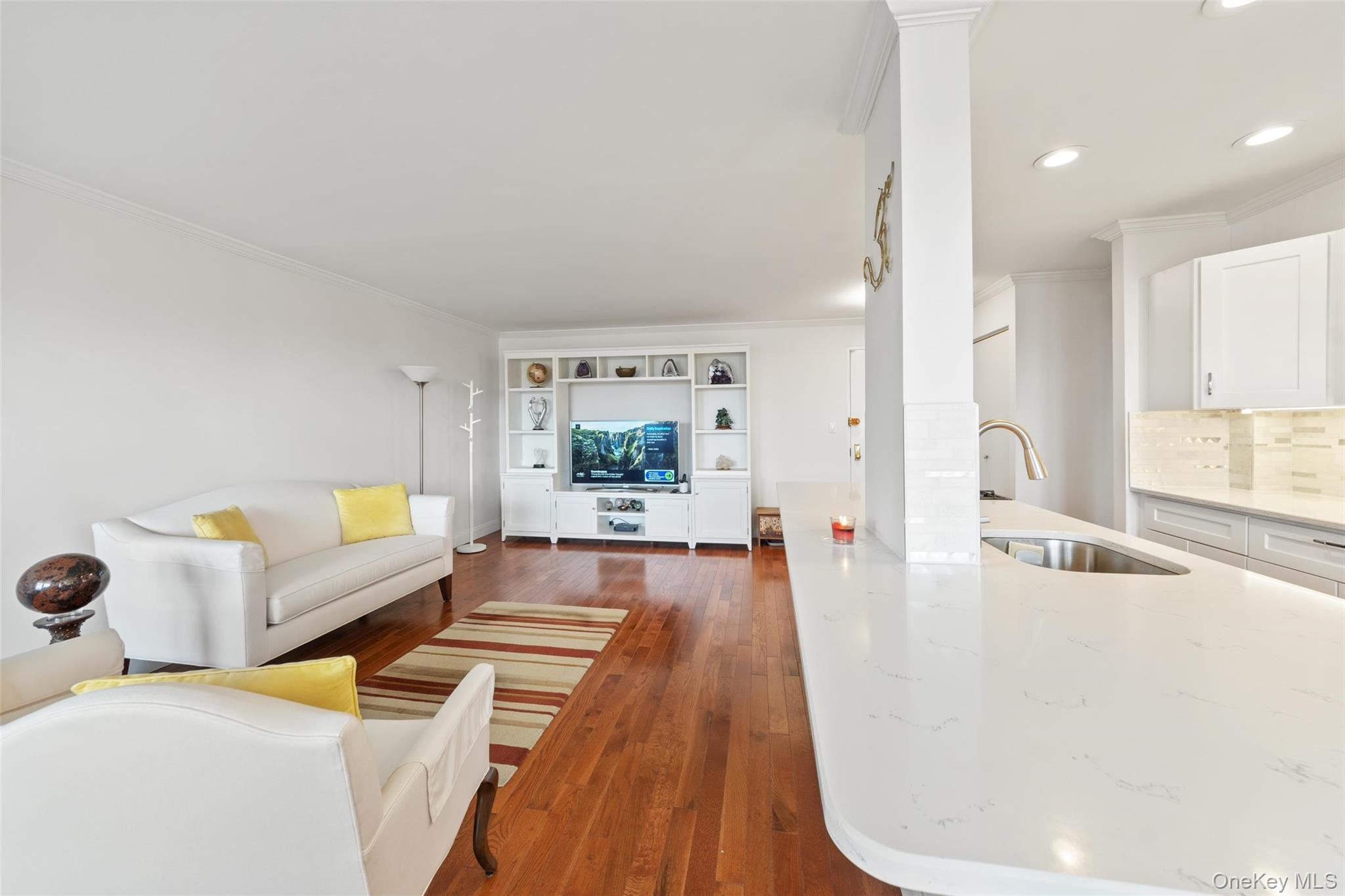 1874 Pelham Parkway South # 6M, Bronx, NY 10461