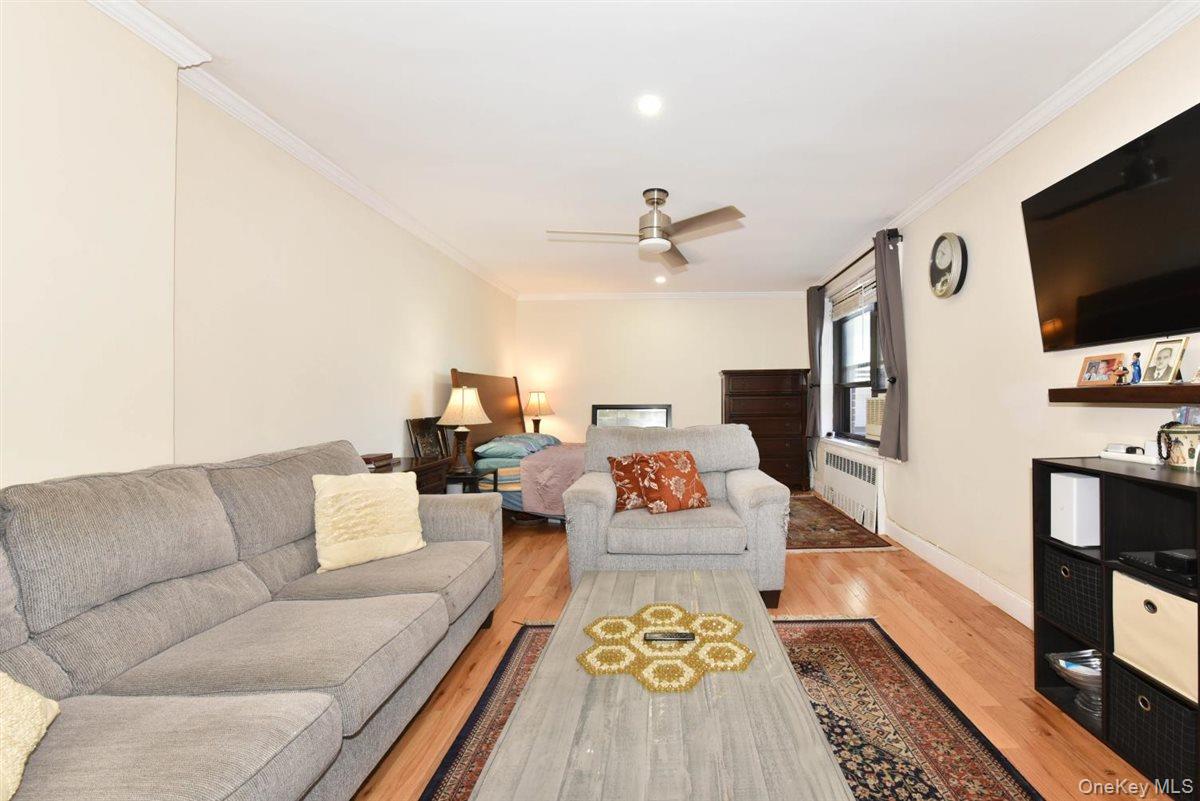 84-01 Main Street # 728, Briarwood, NY 11435