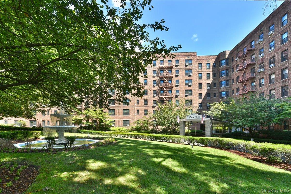 84-01 Main Street # 728, Briarwood, NY 11435