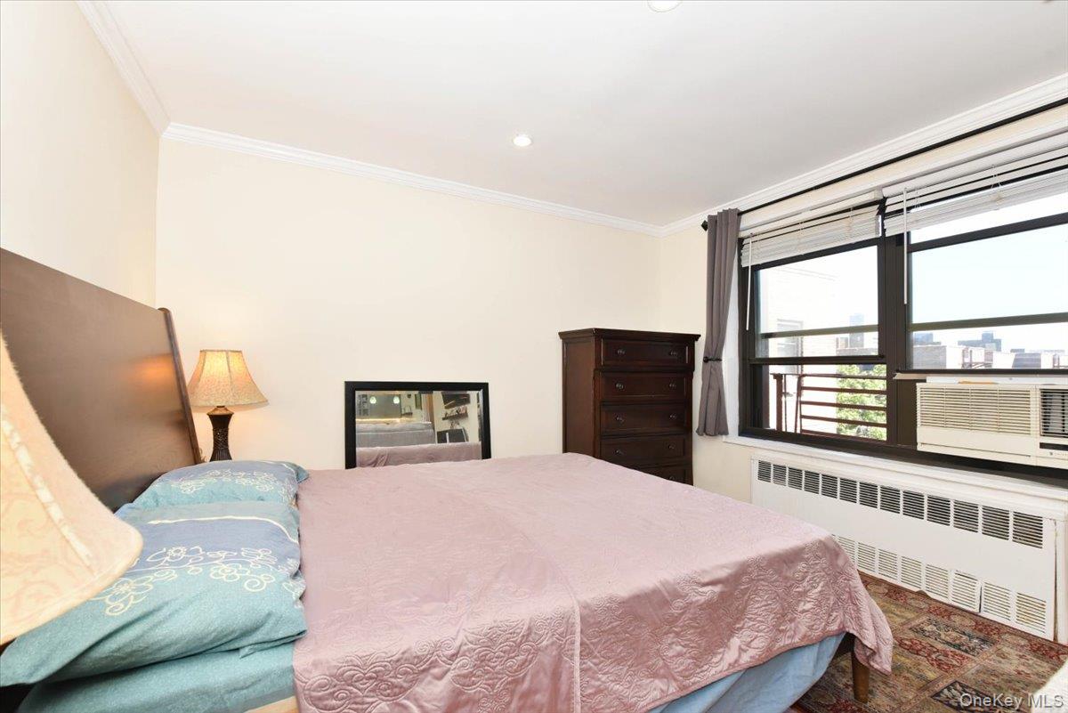 84-01 Main Street # 728, Briarwood, NY 11435