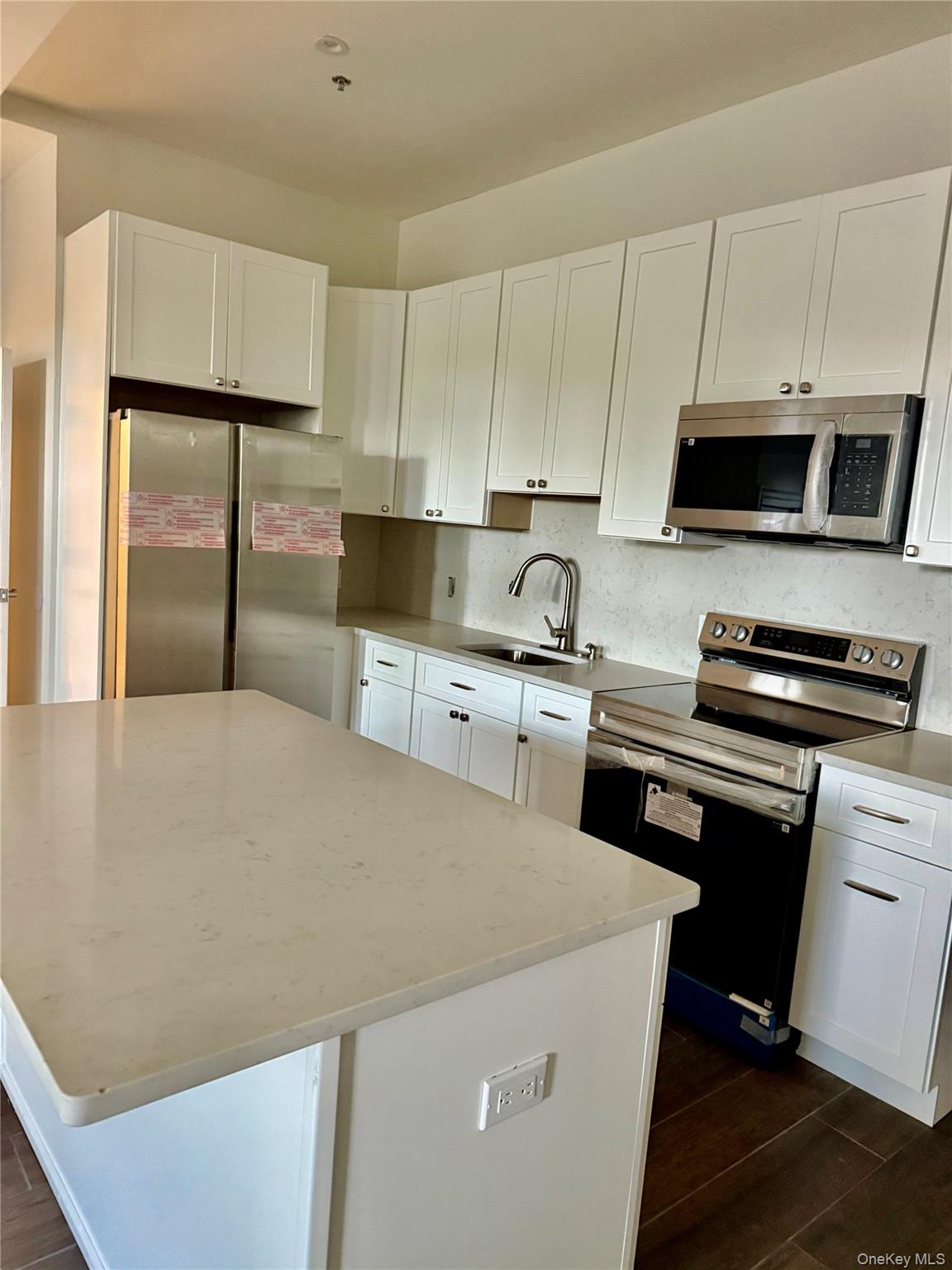 106 Heampstead Turnpike, West Hempstead, NY 11552