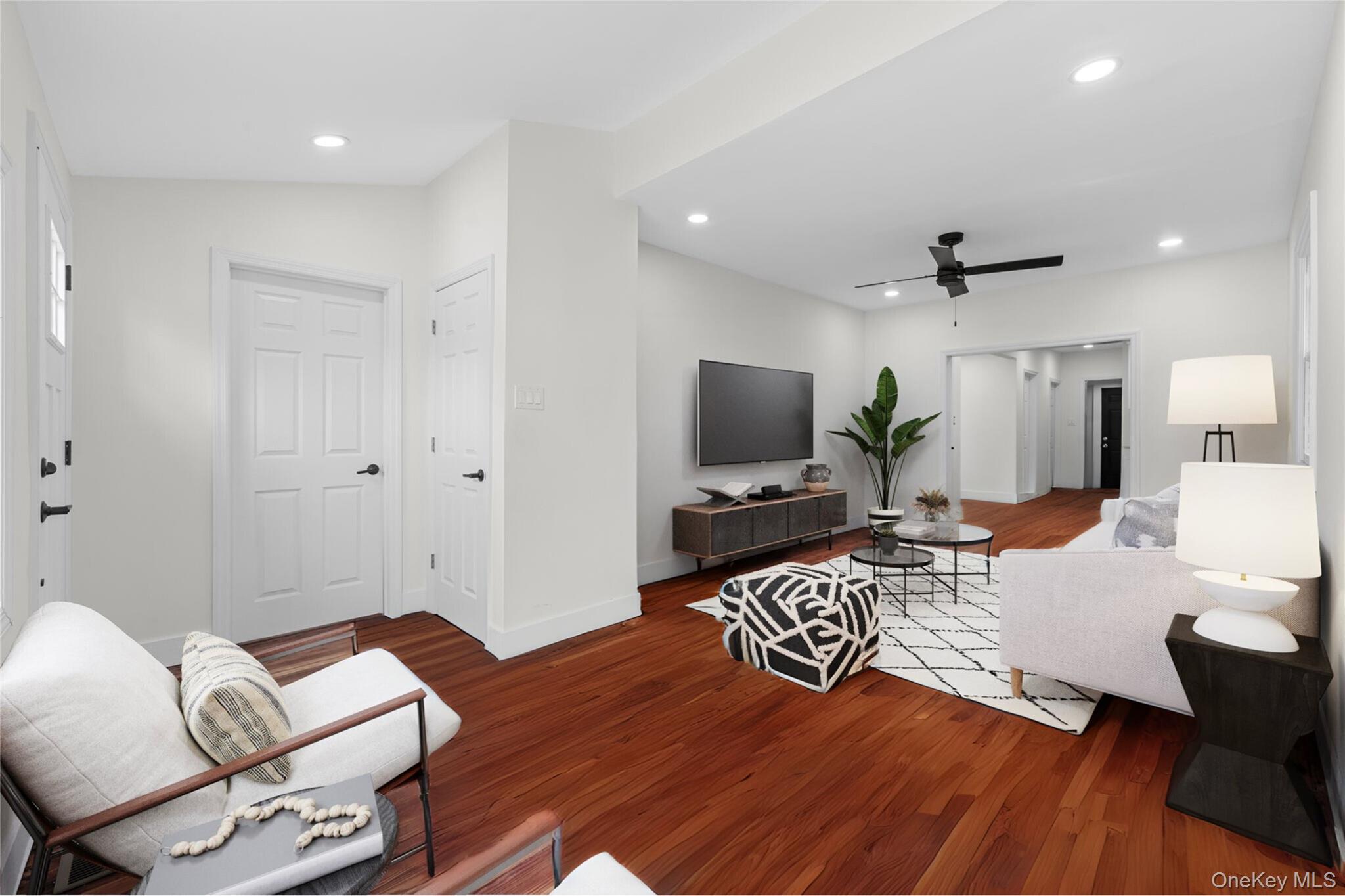 15 E Hamilton Avenue, Massapequa, NY 11758