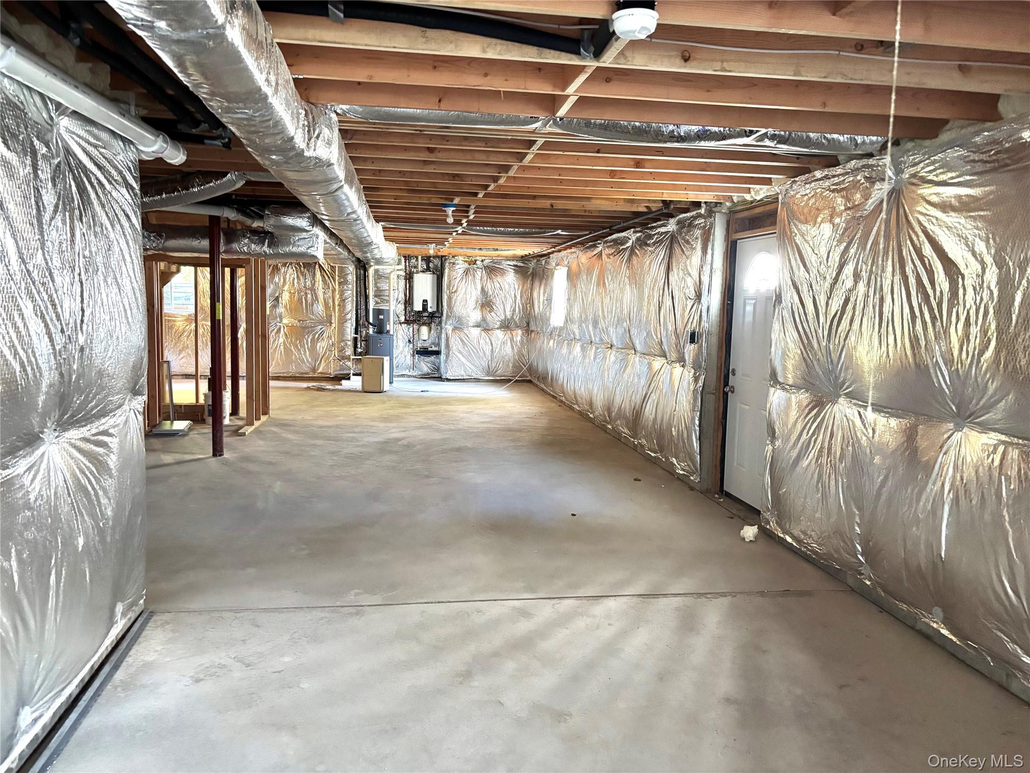 726 Middle, Bayport, NY 11705