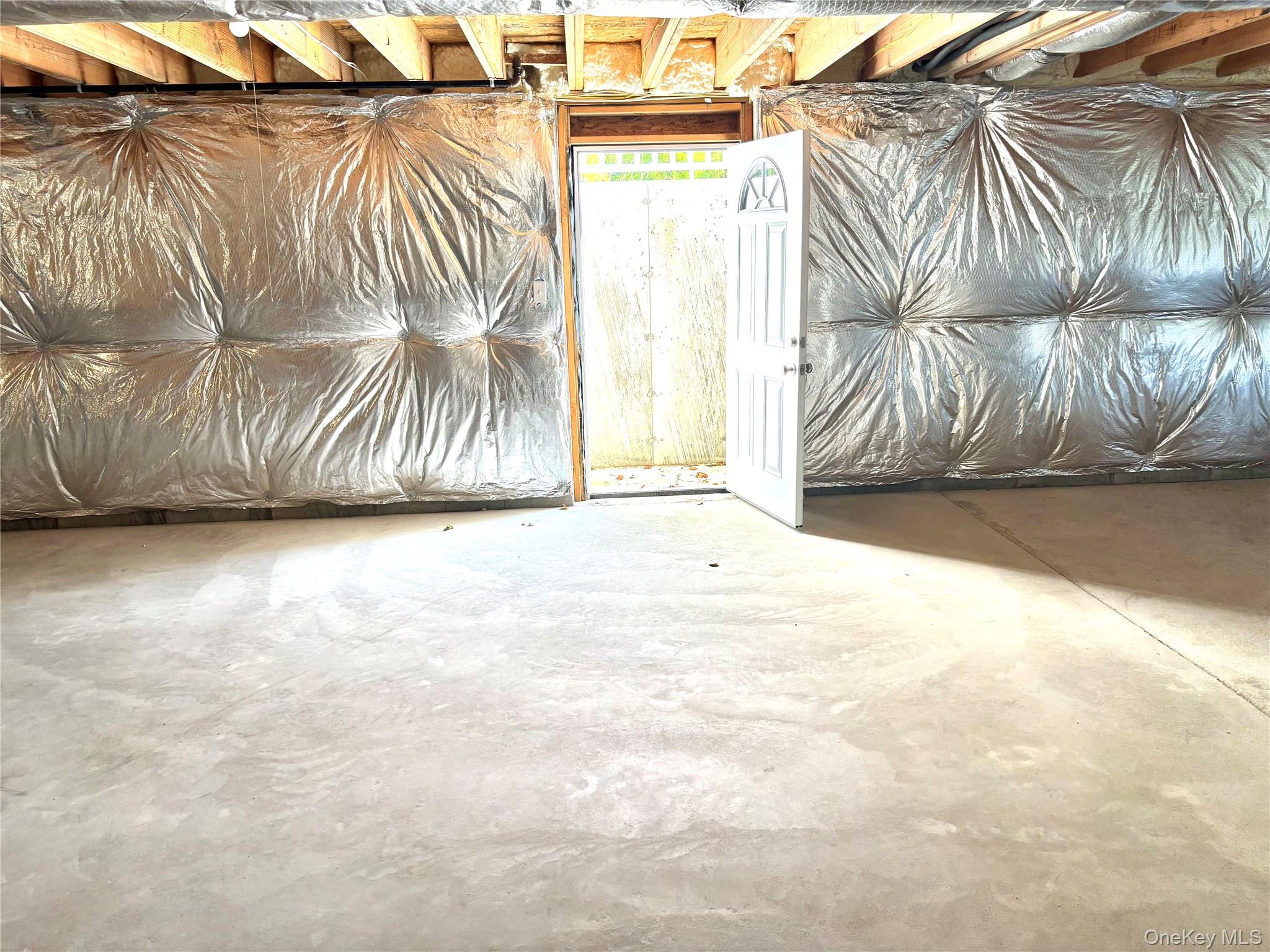 726 Middle, Bayport, NY 11705