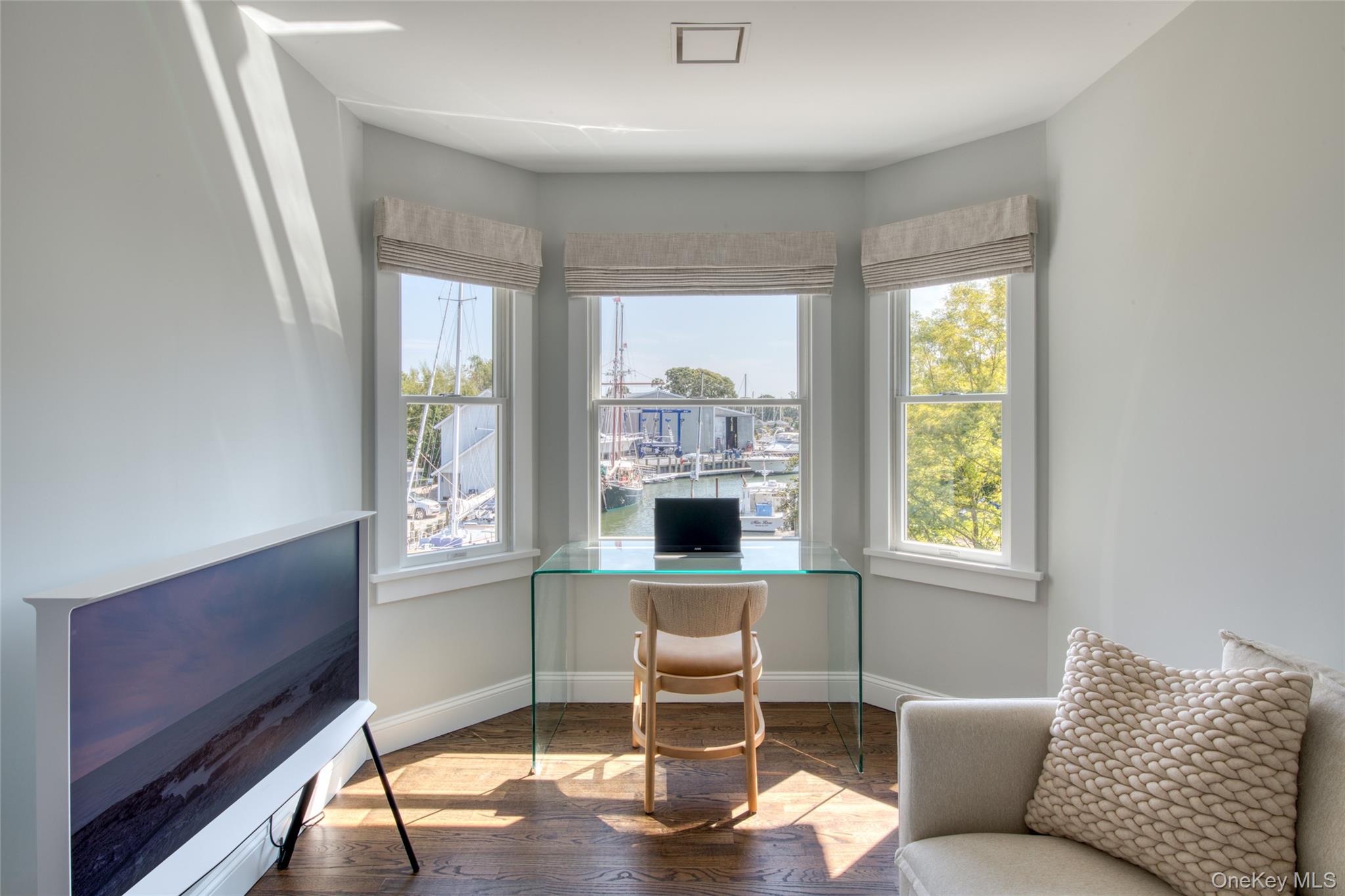 980 Manhanset Avenue, Greenport, NY 11944