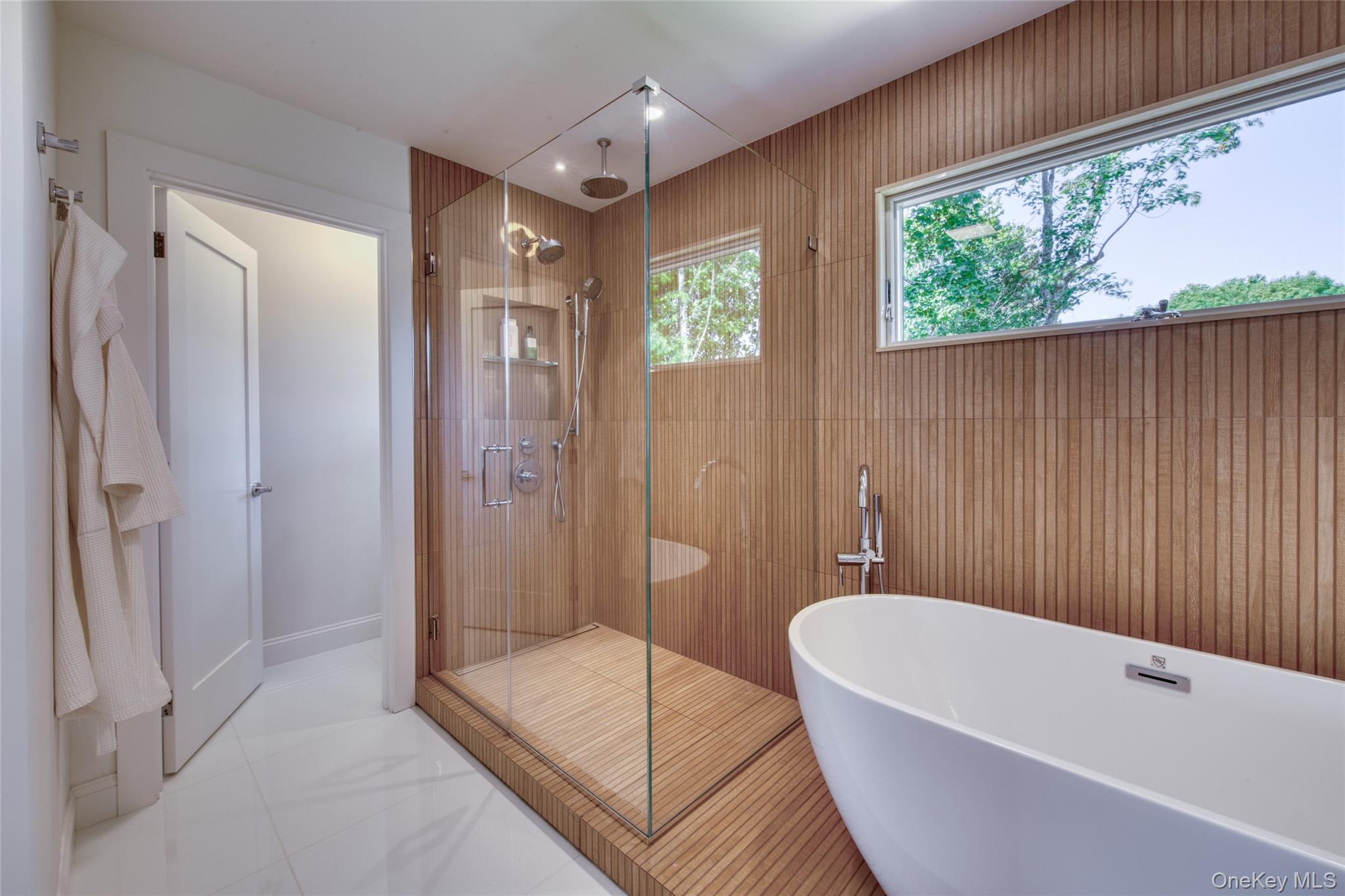 980 Manhanset Avenue, Greenport, NY 11944