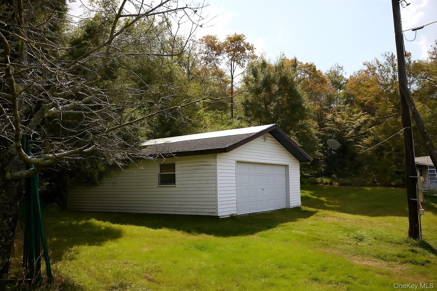 480 Breezy Hill Road, Middletown, NY 12768