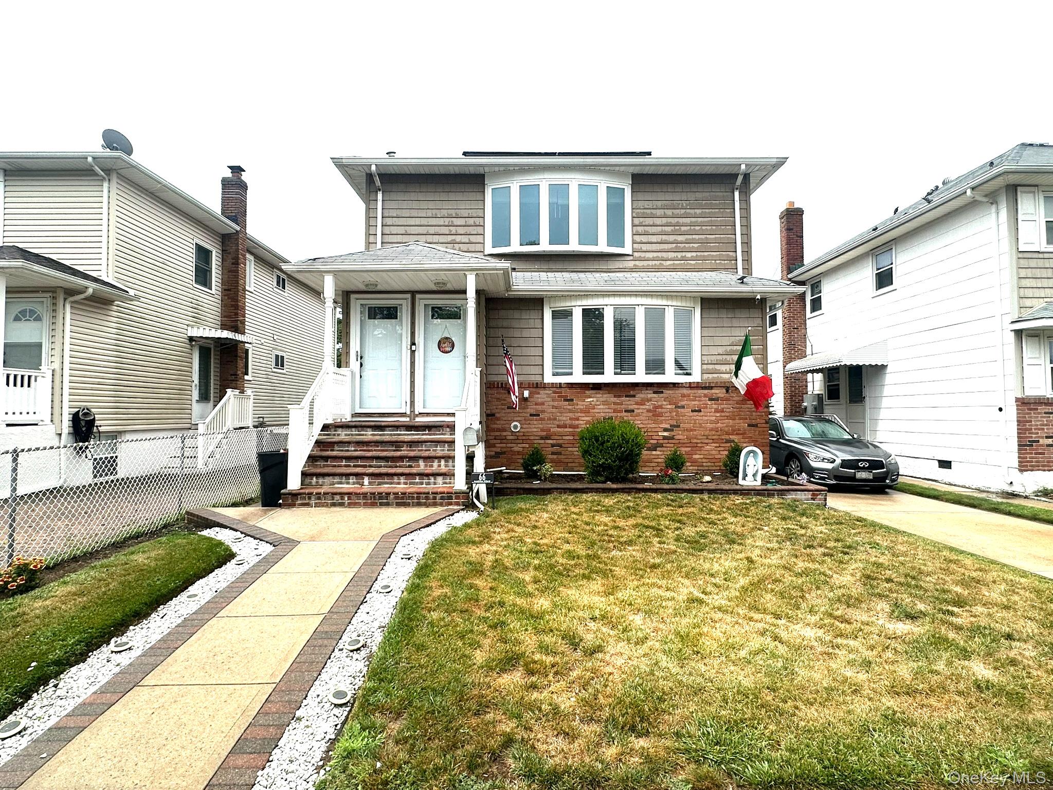 66 Marina Road, Island Park, NY 11558