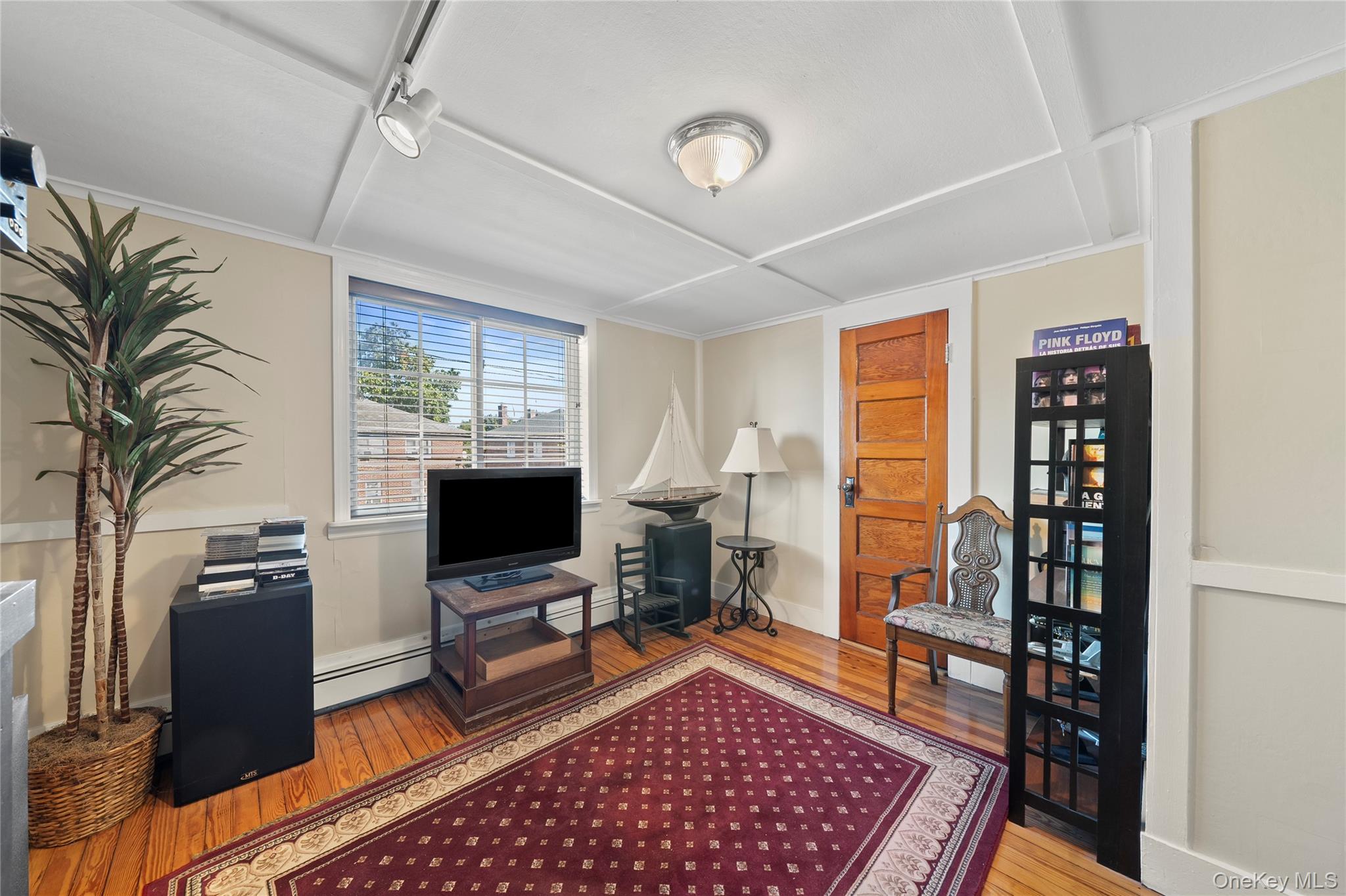 62 Center Avenue, Bay Shore, NY 11706