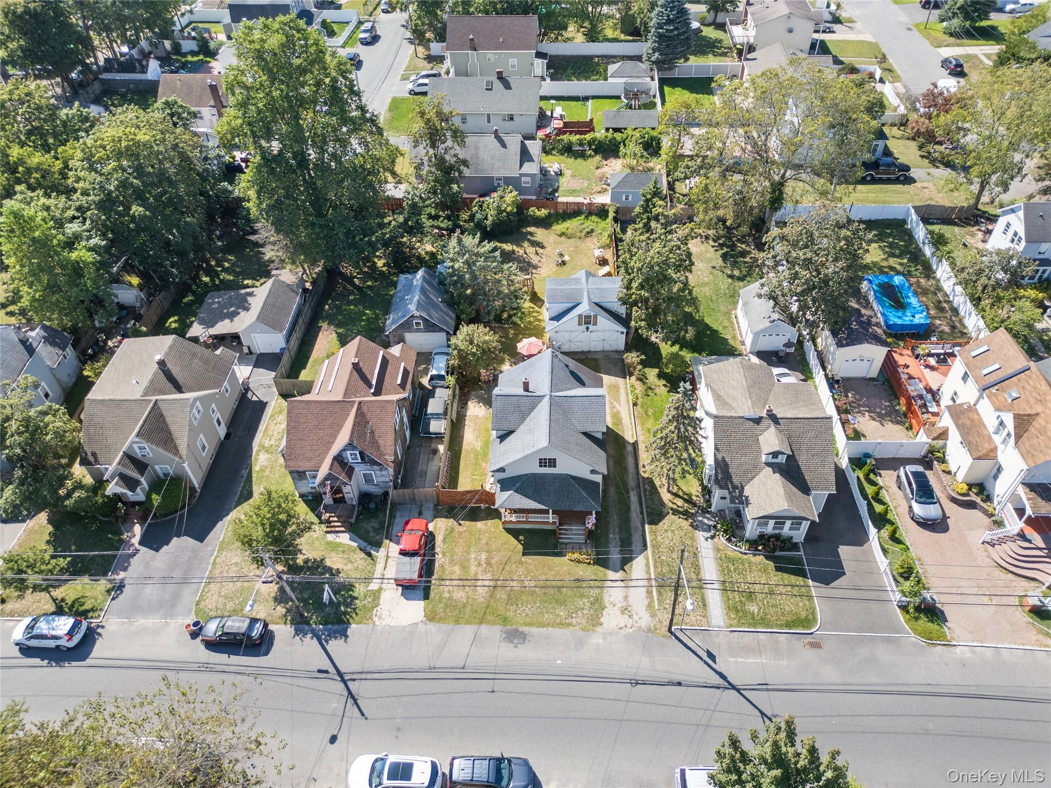 62 Center Avenue, Bay Shore, NY 11706