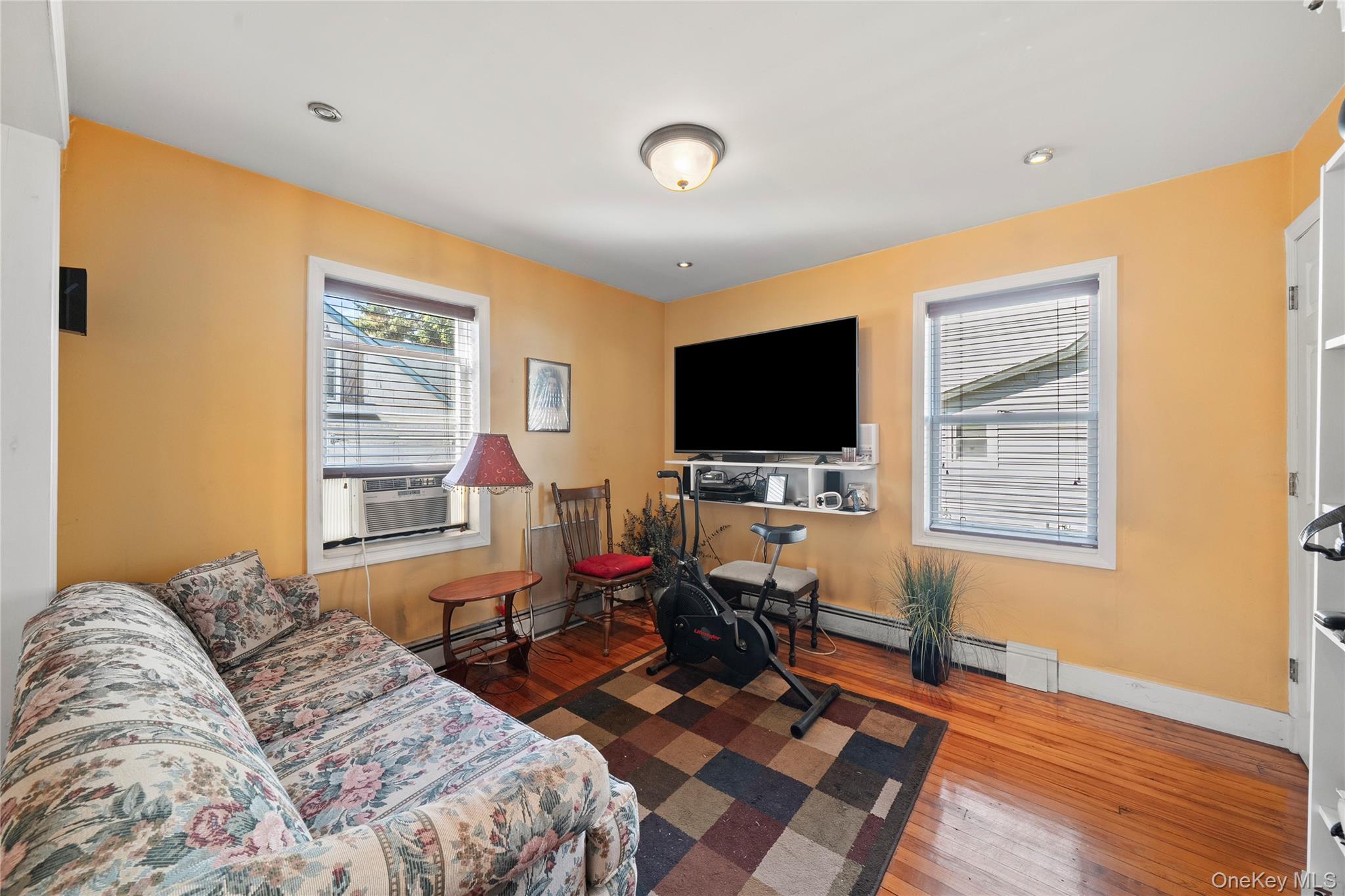 62 Center Avenue, Bay Shore, NY 11706