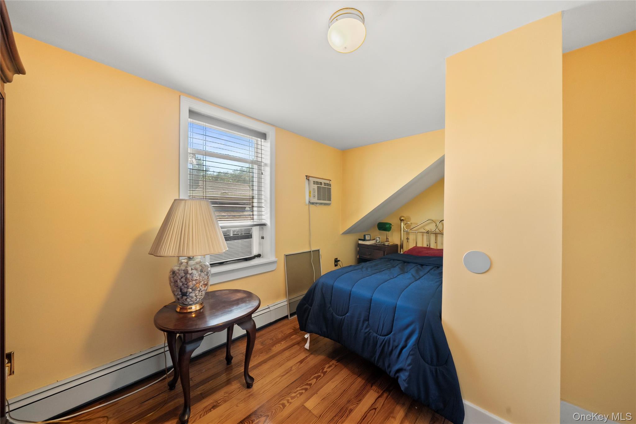 62 Center Avenue, Bay Shore, NY 11706