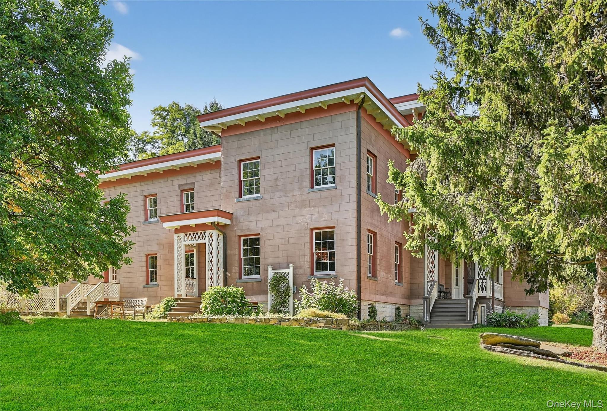 96 Bellvale Lakes Road, Warwick, NY 10990