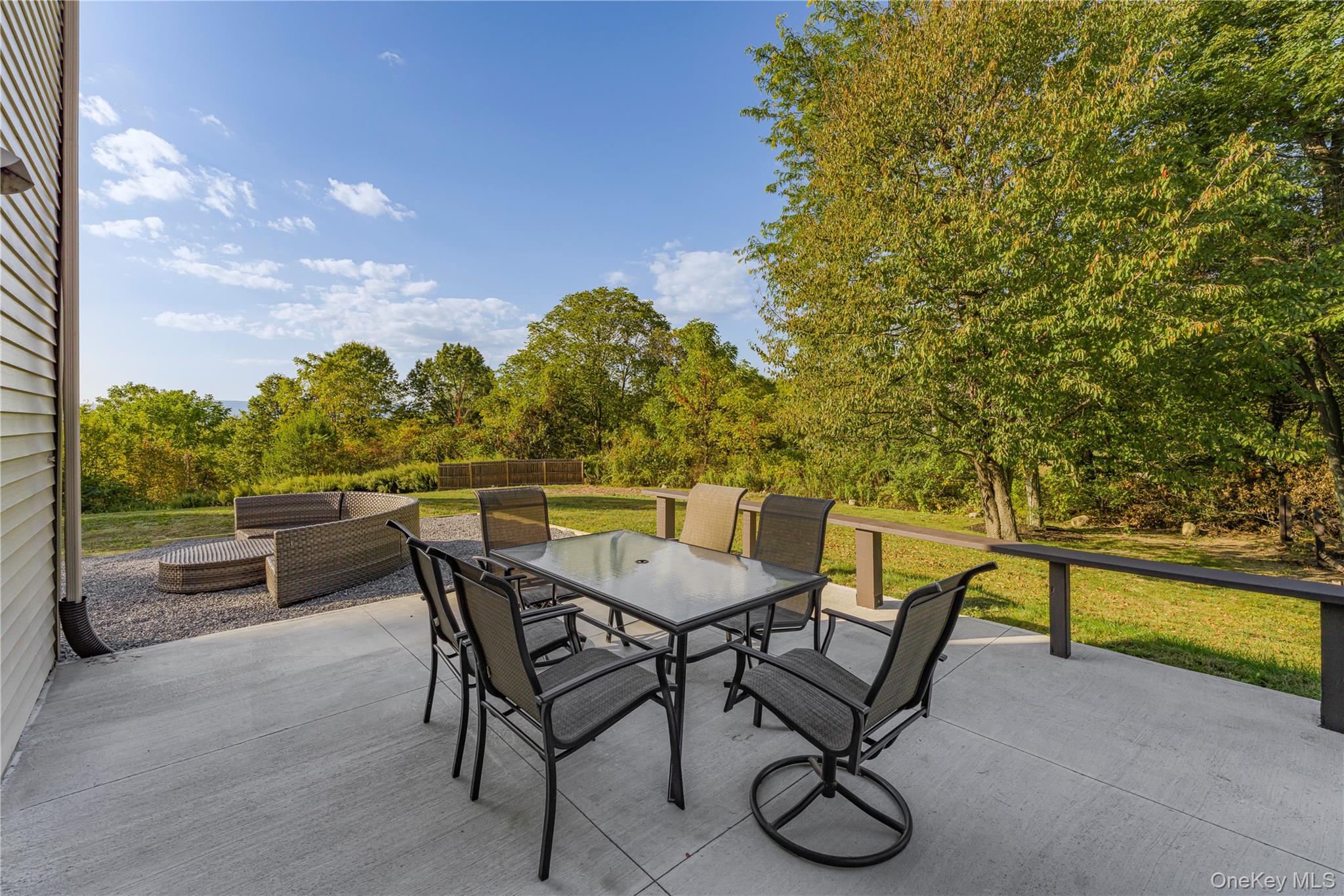 17 Brendella Court, Wallkill, NY 12589