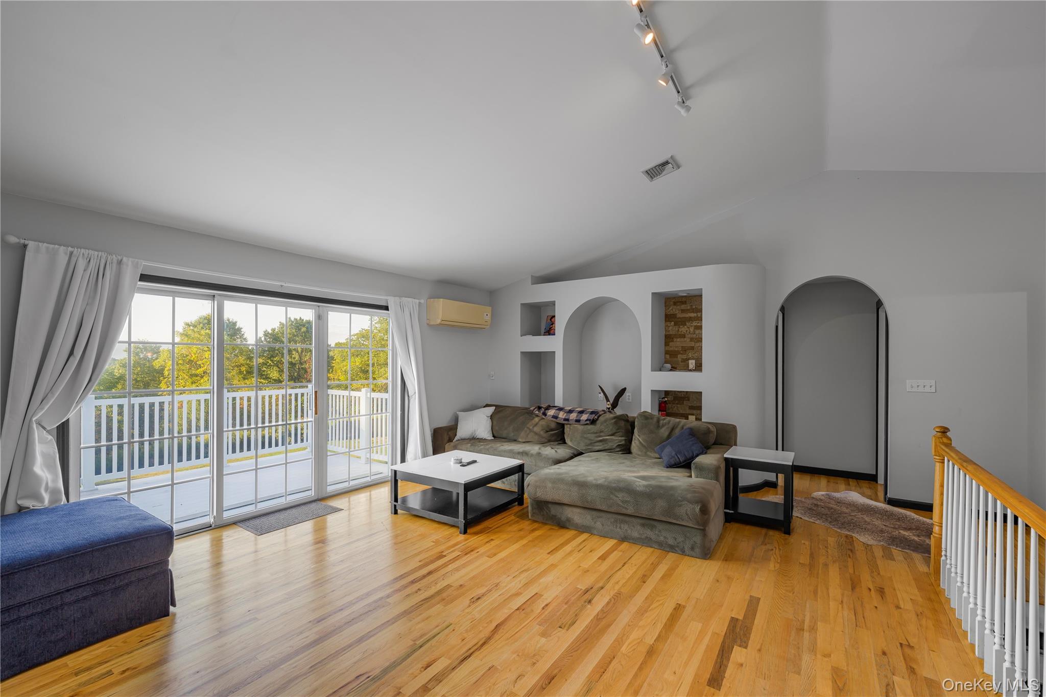 17 Brendella Court, Wallkill, NY 12589