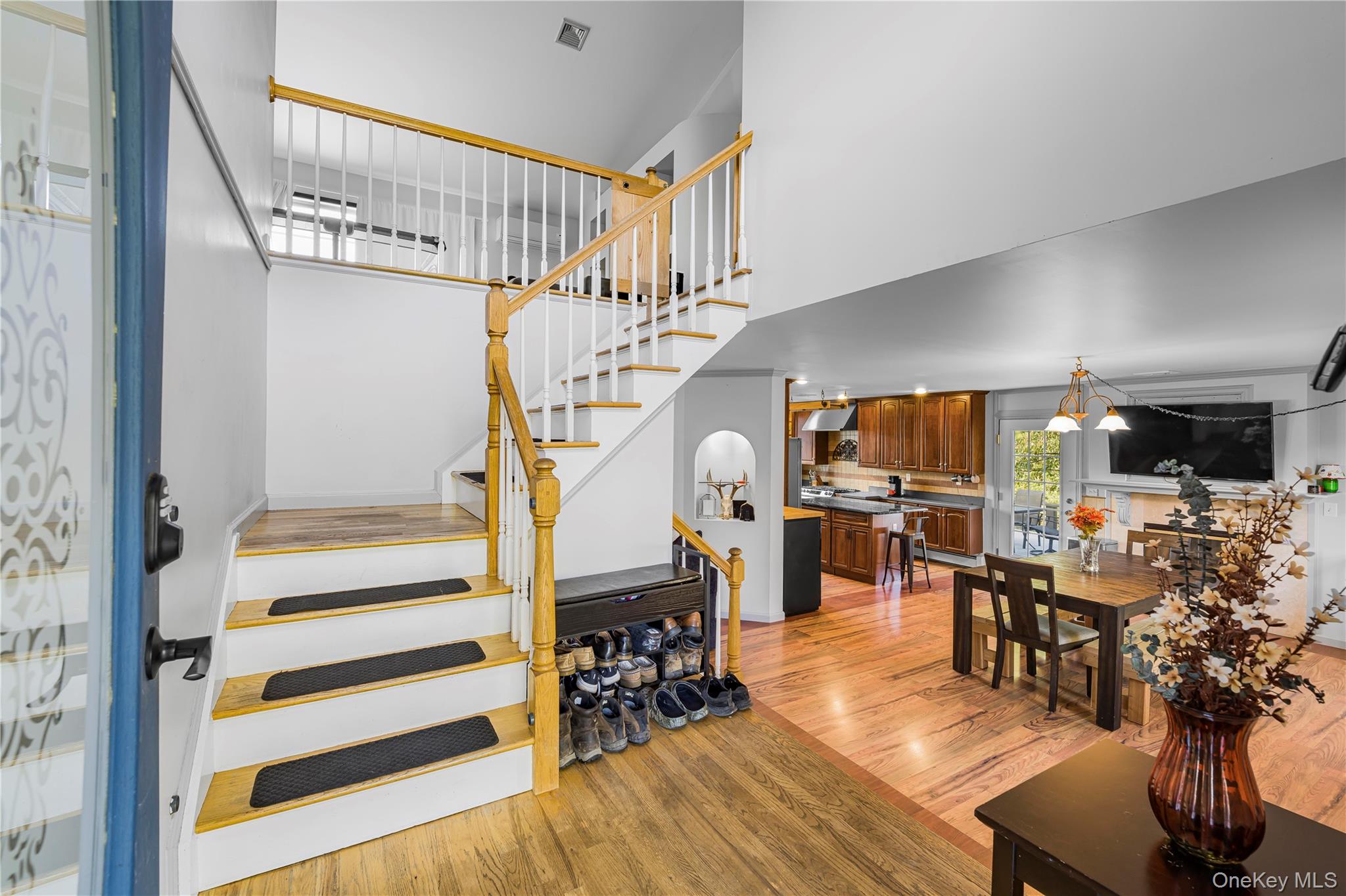 17 Brendella Court, Wallkill, NY 12589