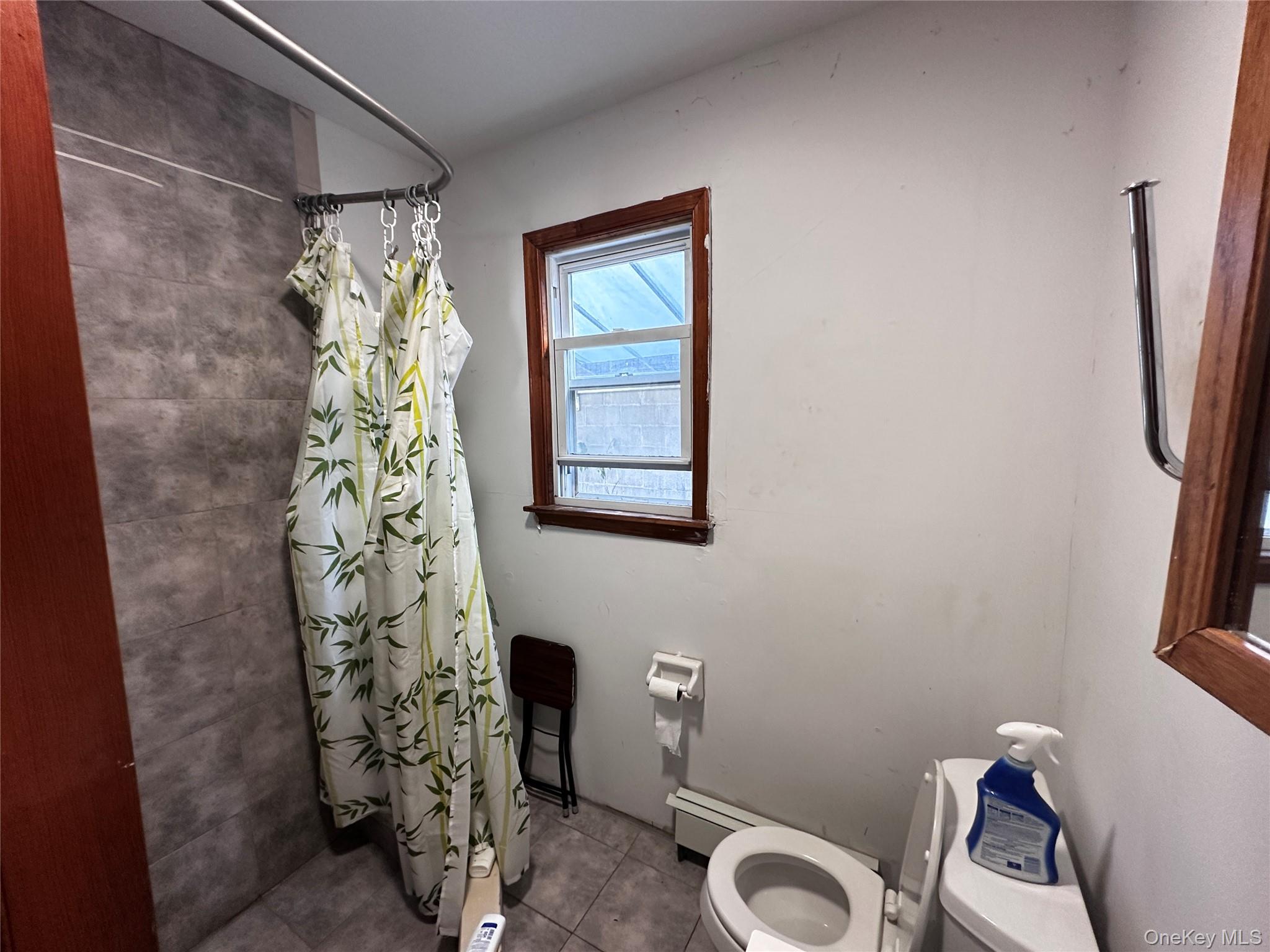 95 E Jericho Turnpike, Huntington, NY 11746