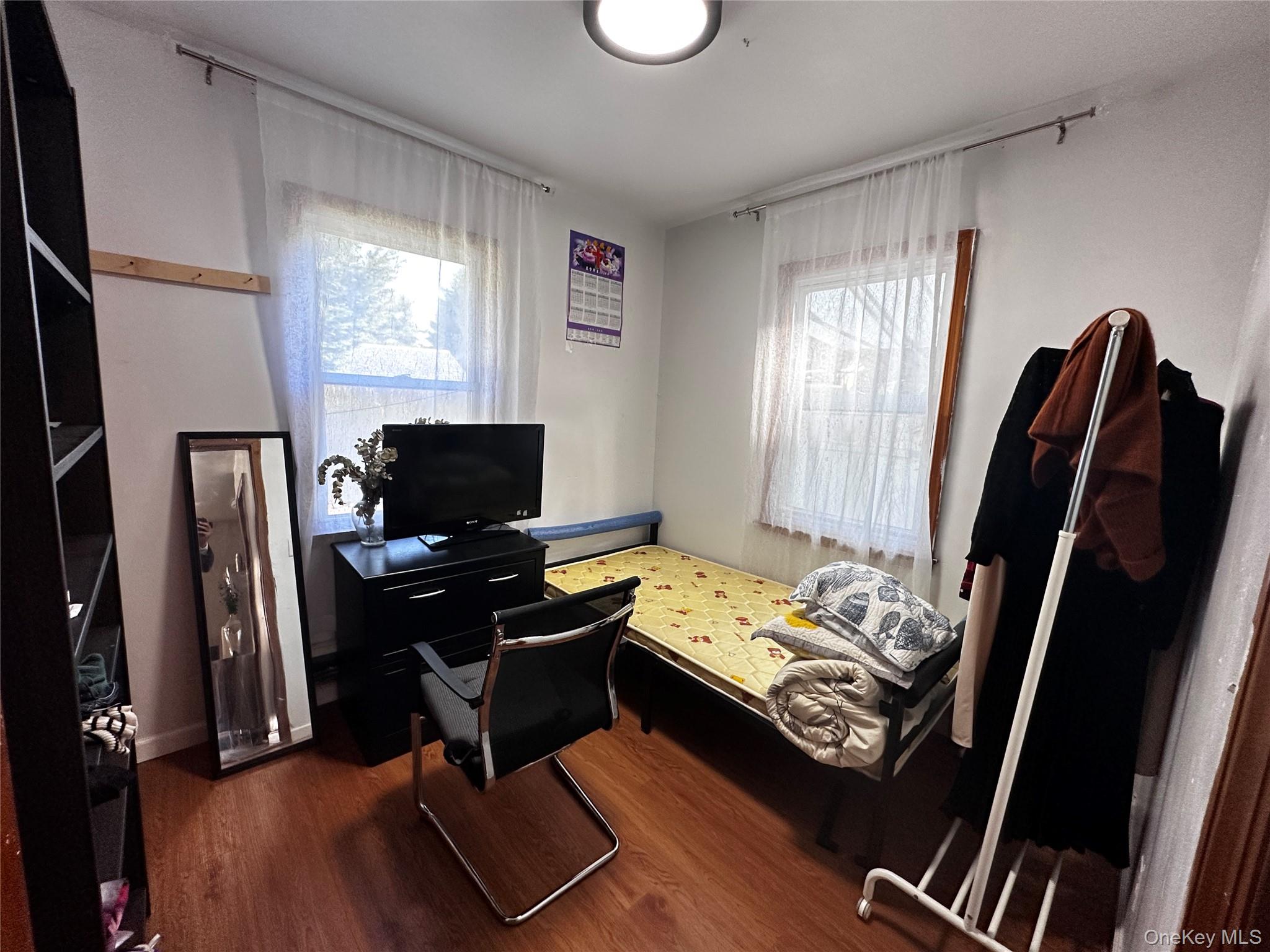 95 E Jericho Turnpike, Huntington, NY 11746