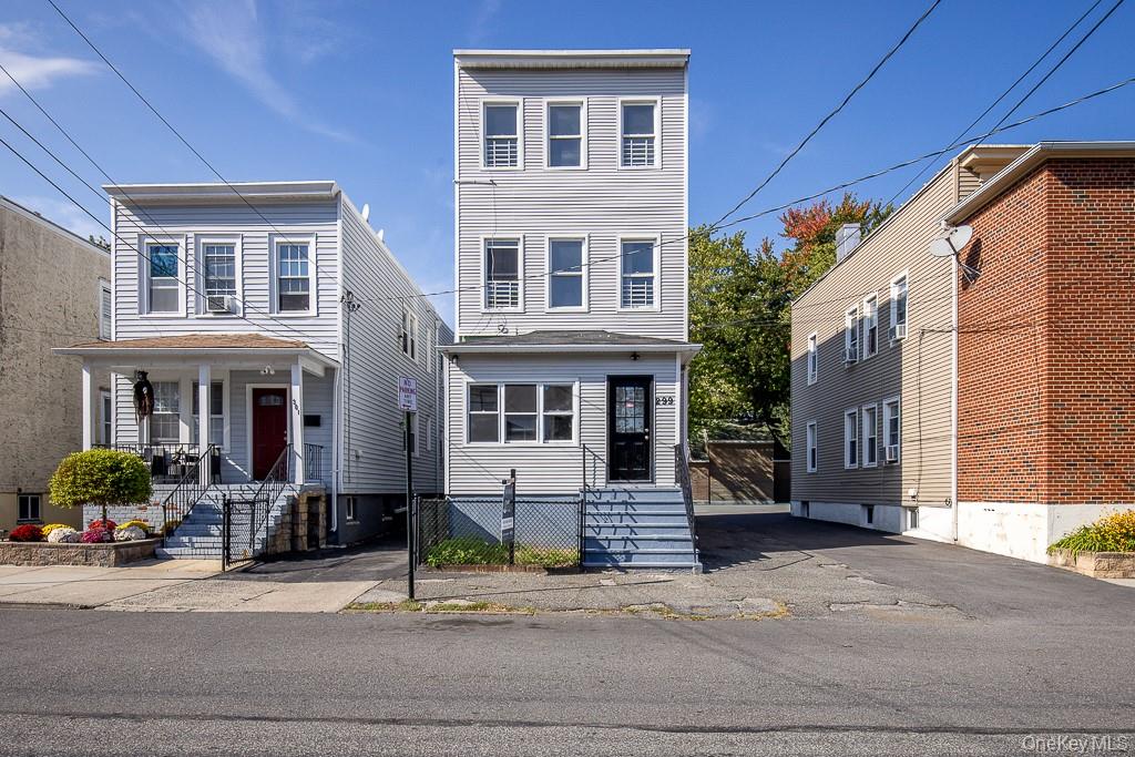 299 Sickles Avenue, New Rochelle, NY 10801