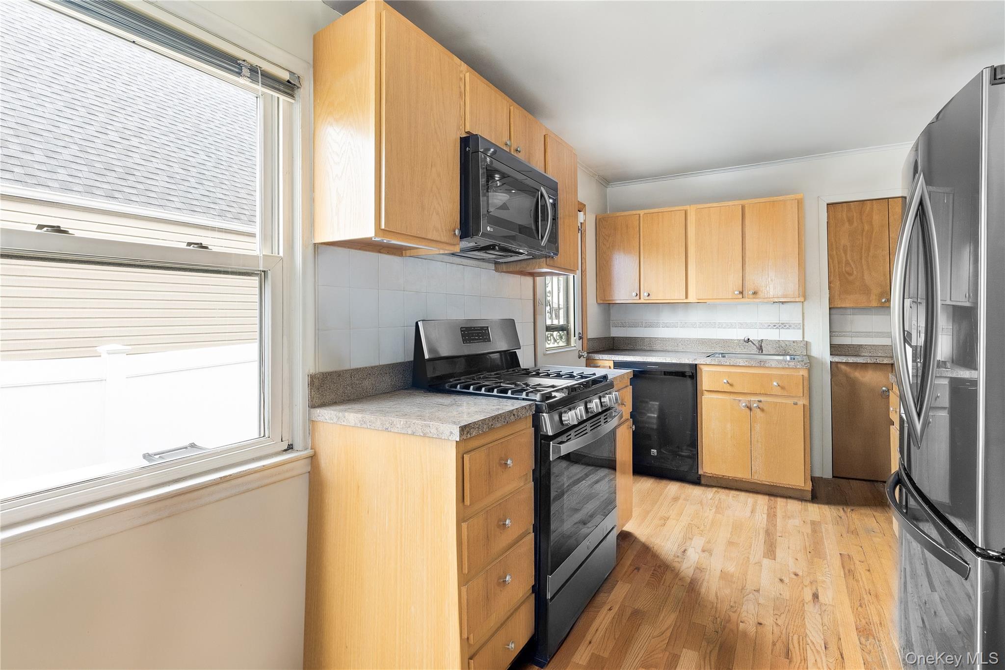 24112 148th Avenue, Rosedale, NY 11422