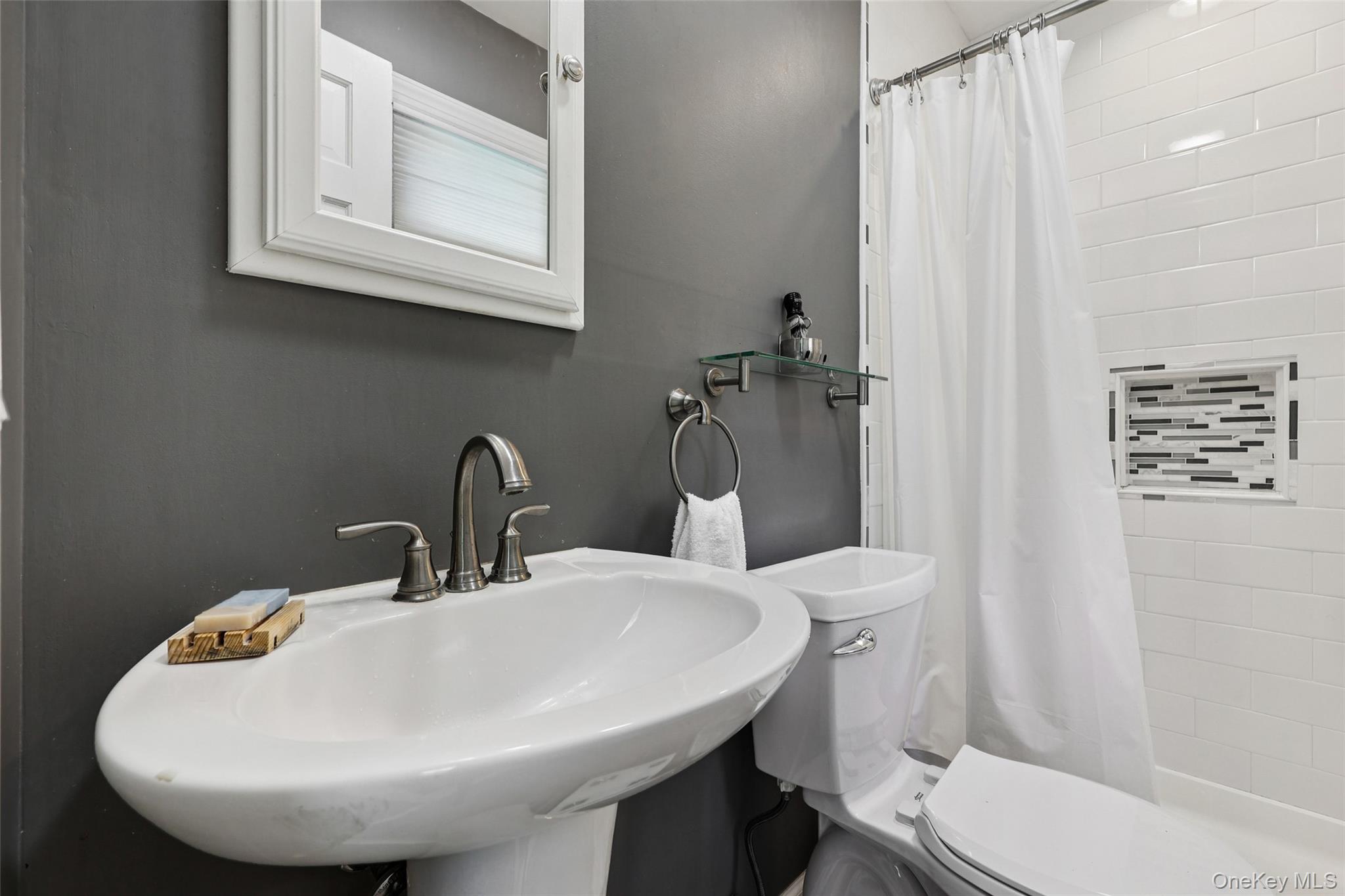 414 Kings Highway, Tappan, NY 10983