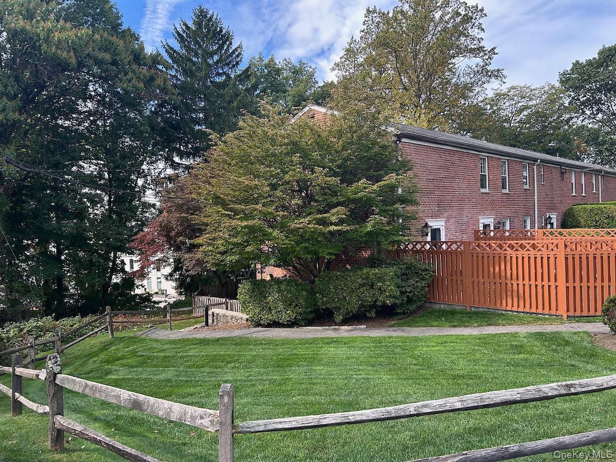 100 Cedar Street # B33, Dobbs Ferry, NY 10522