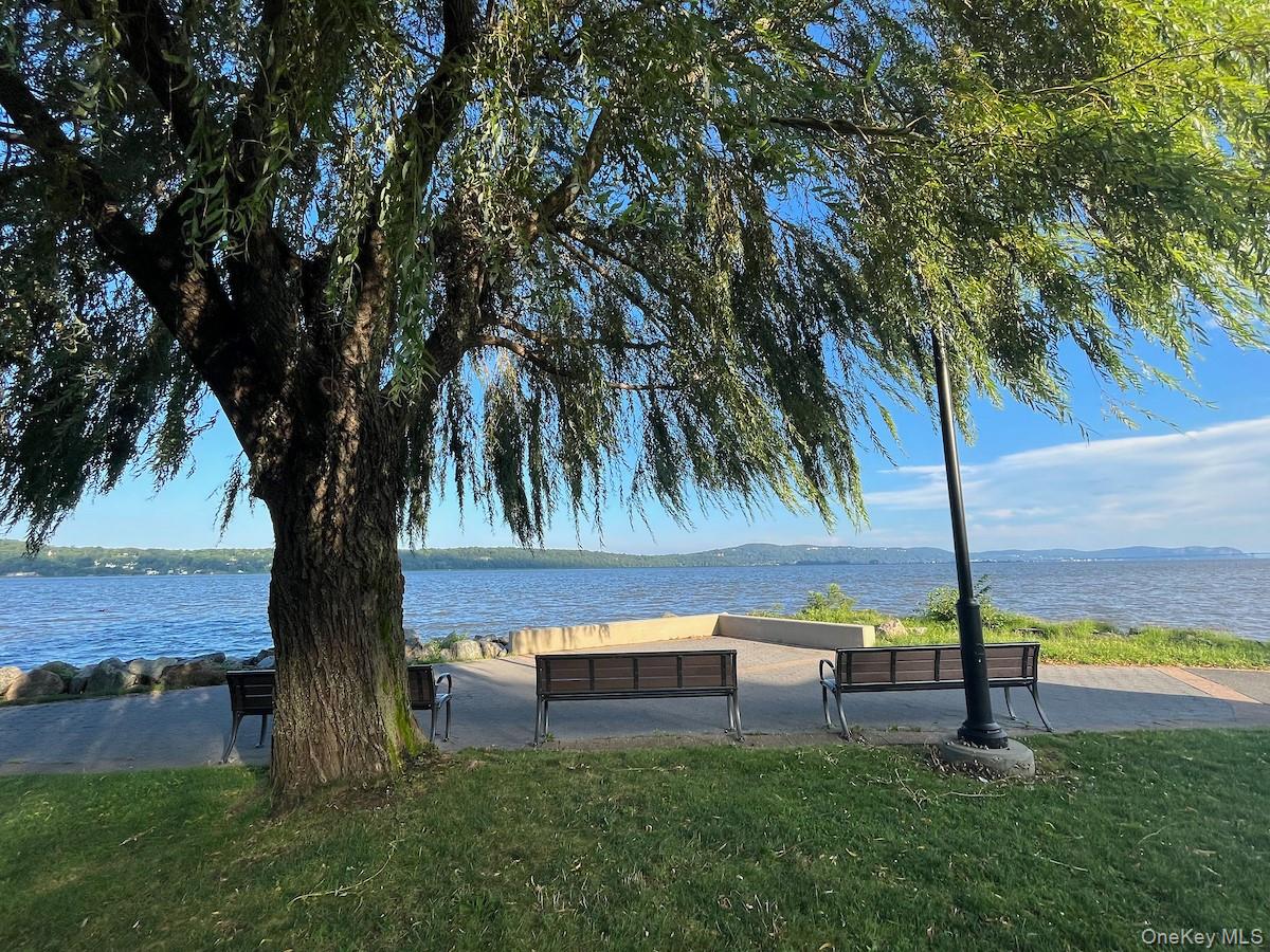 100 Cedar Street # B33, Dobbs Ferry, NY 10522