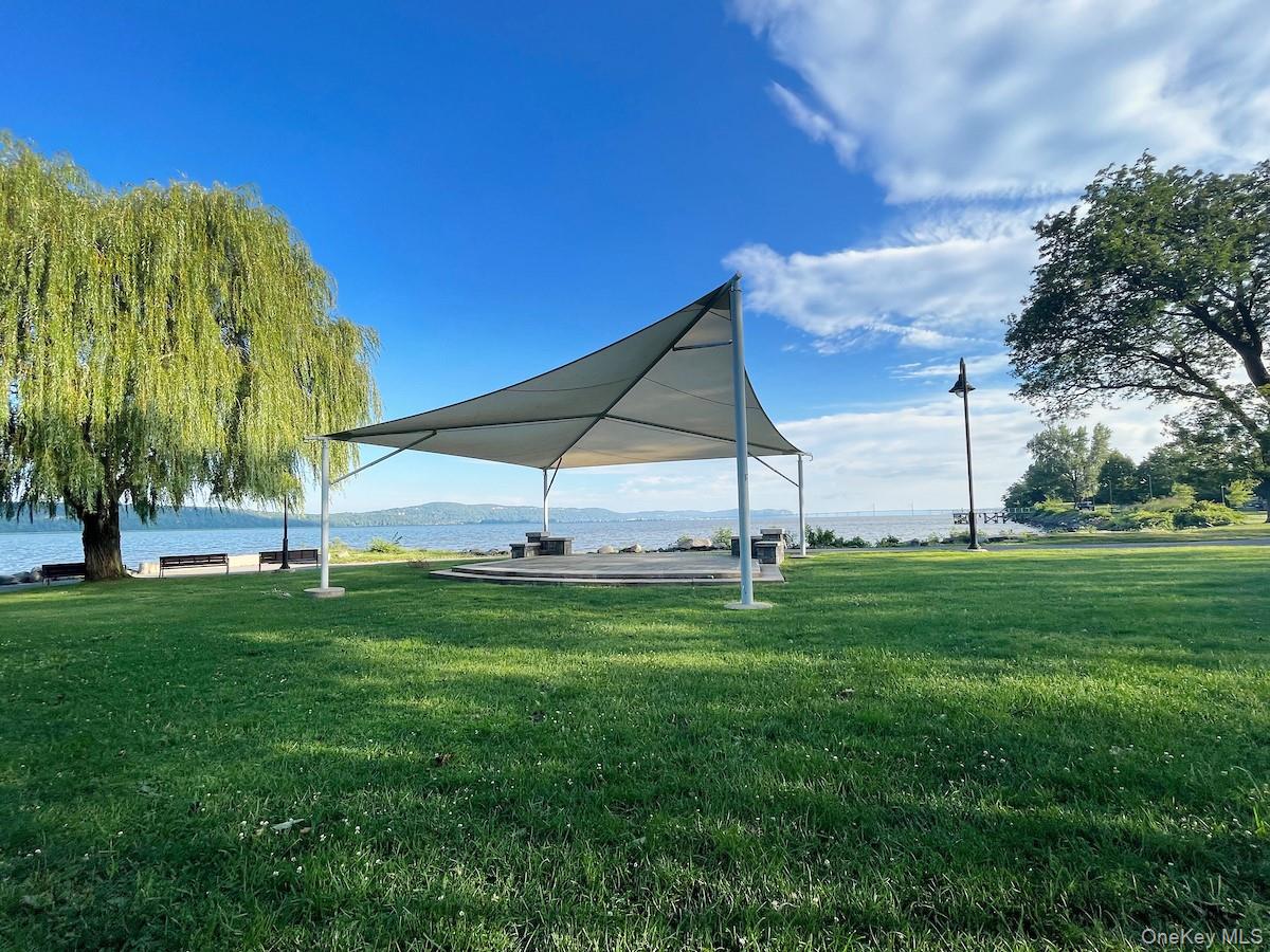 100 Cedar Street # B33, Dobbs Ferry, NY 10522