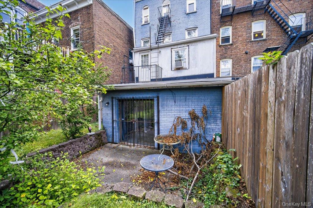 89 Liberty Street, Newburgh, NY 12550