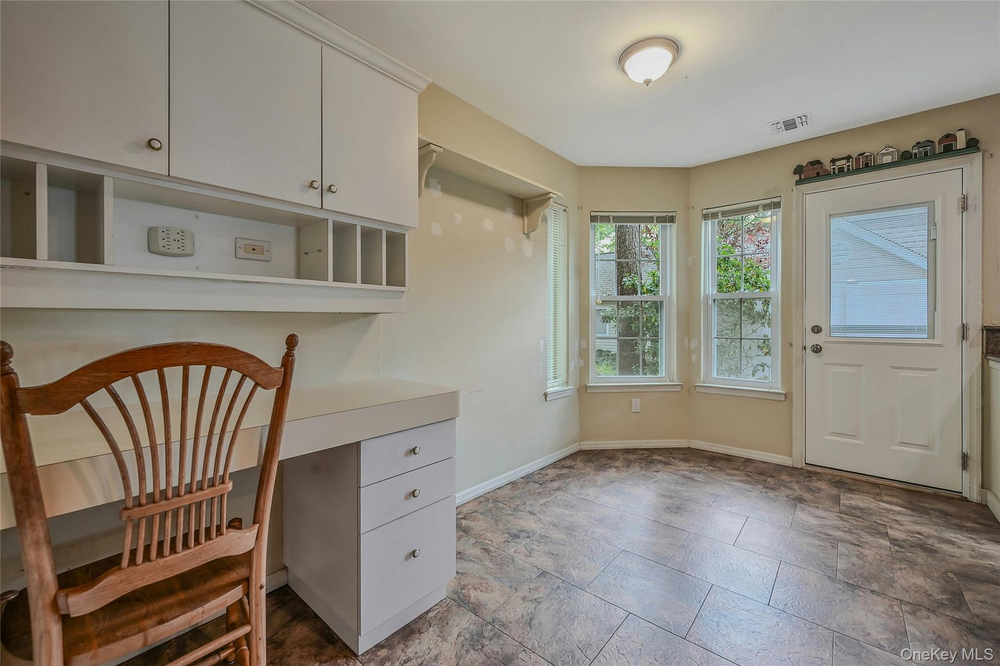 244 Glen Drive, Ridge, NY 11961