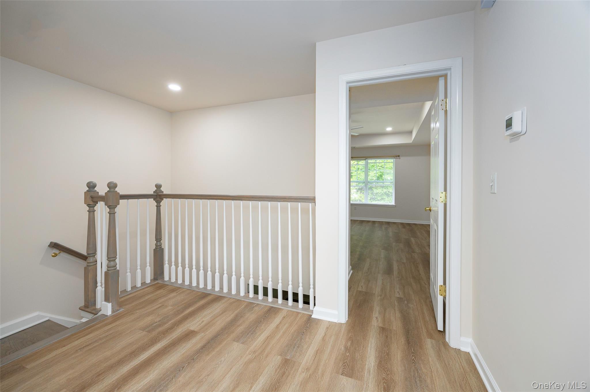 32 Halley Court, Poughkeepsie, NY 12601